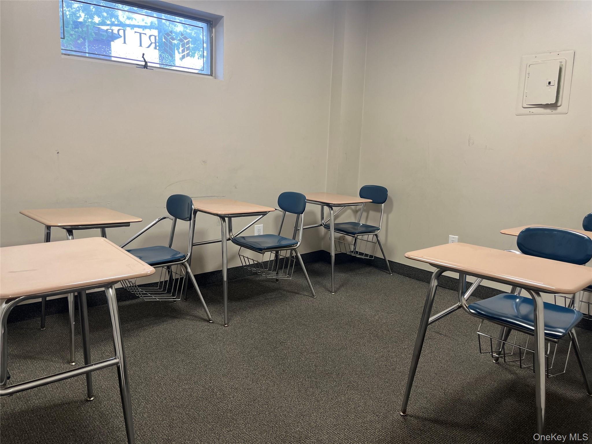 4202/04/06 192nd Street, Flushing, NY 11358