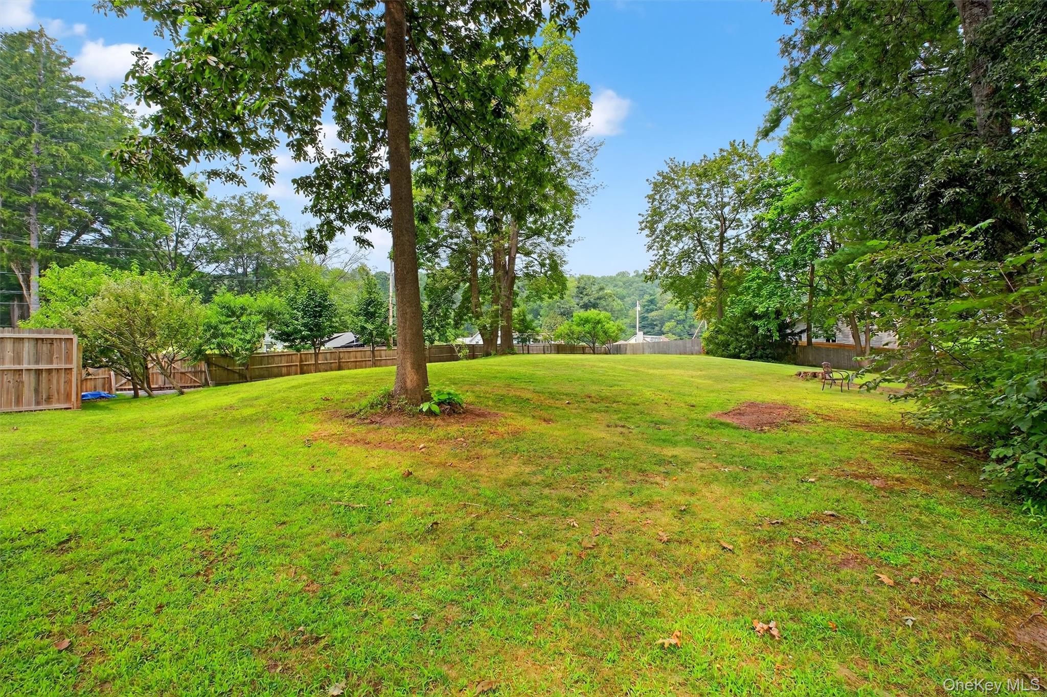 201 Esopus Creek Road, Saugerties, NY 12477