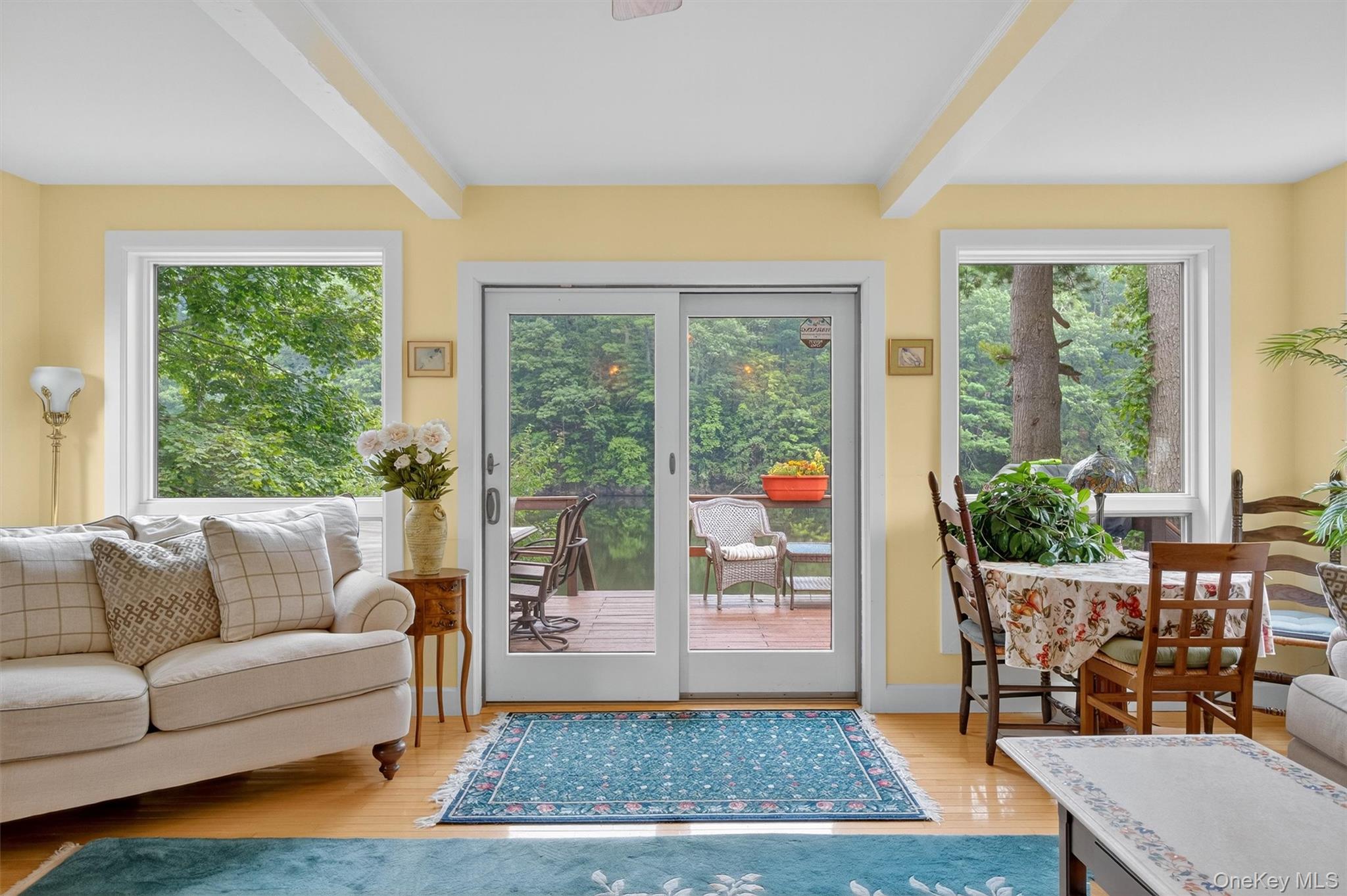 201 Esopus Creek Road, Saugerties, NY 12477