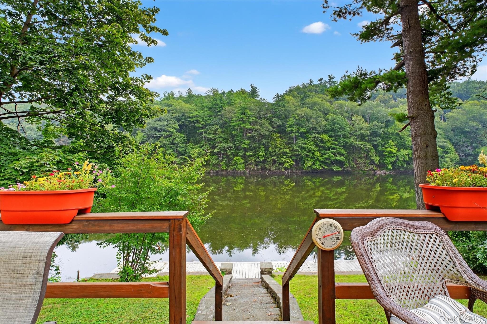 201 Esopus Creek Road, Saugerties, NY 12477