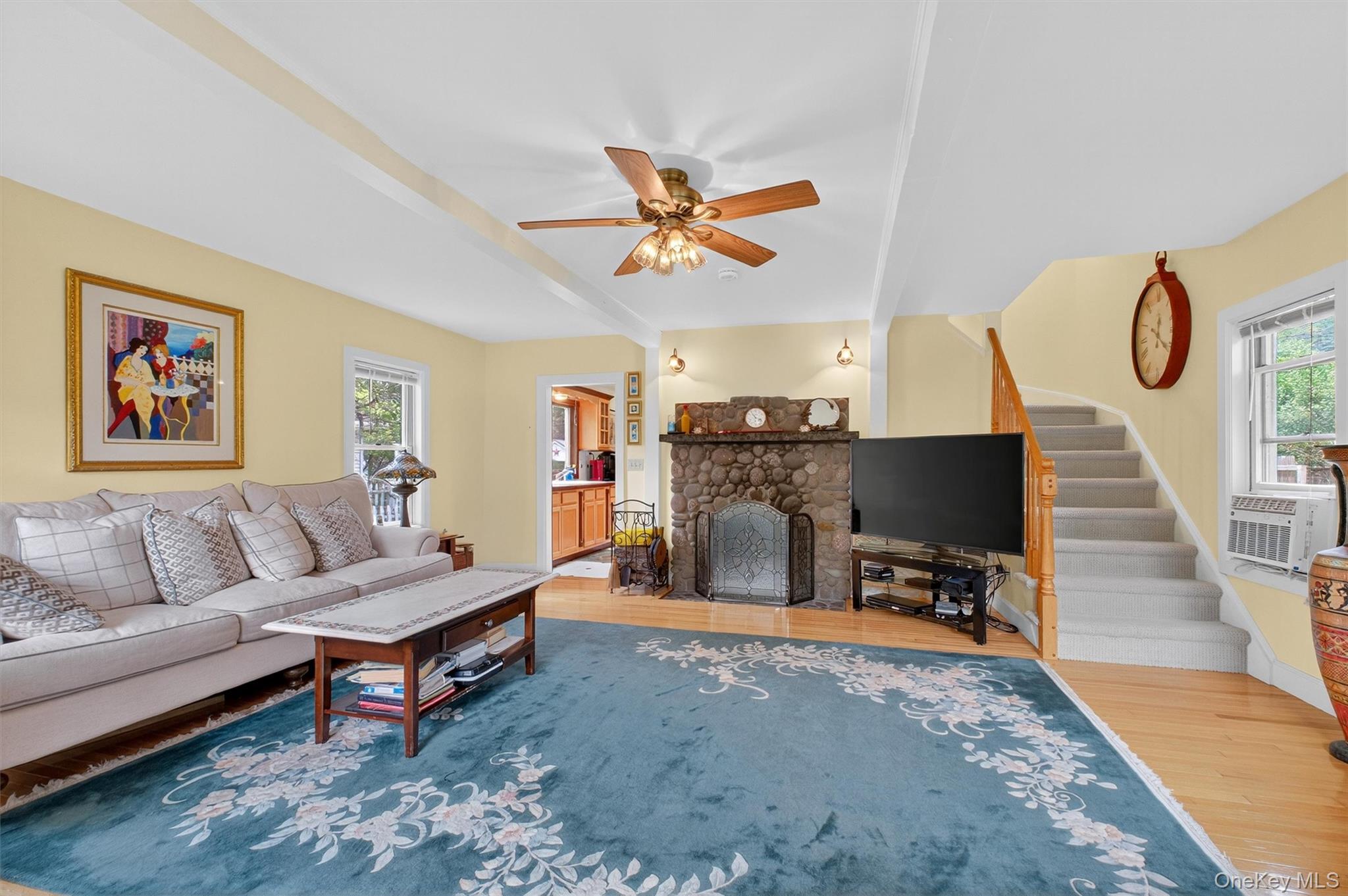 201 Esopus Creek Road, Saugerties, NY 12477