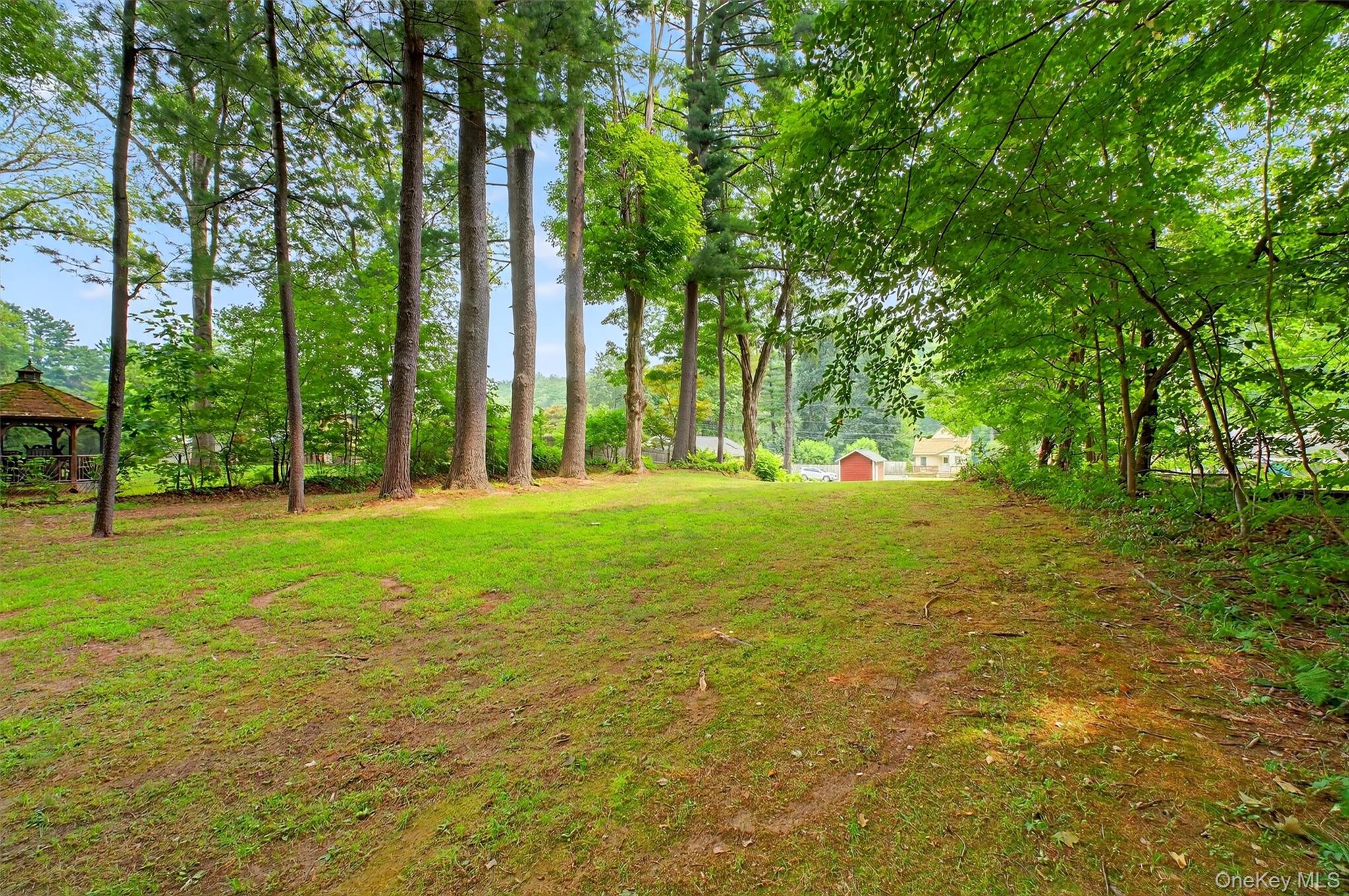 201 Esopus Creek Road, Saugerties, NY 12477