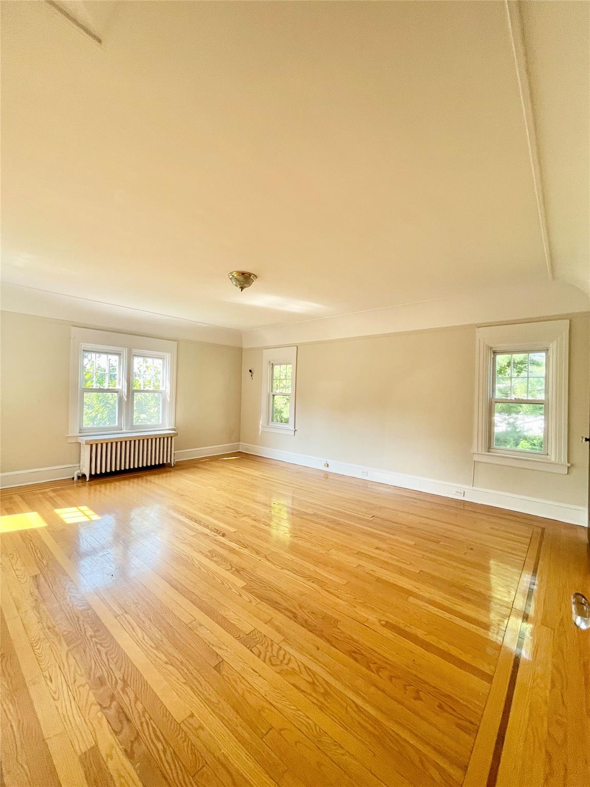 19 Hanford Place, Tarrytown, NY 10591