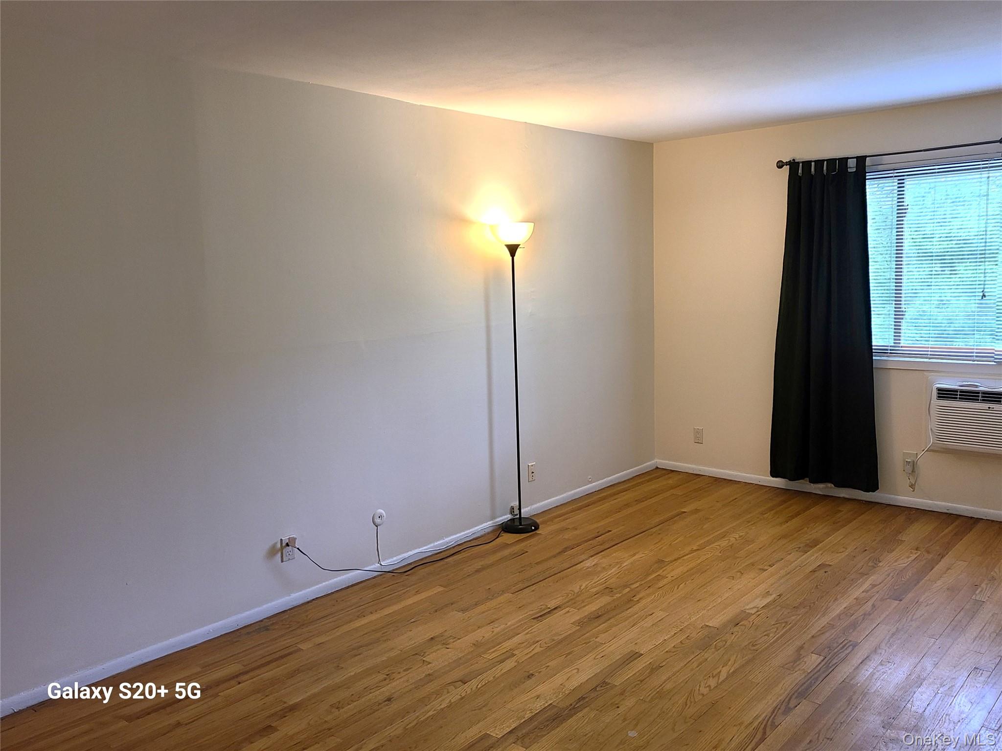 10 Oakwood Terrace # 18, New Windsor, NY 12553