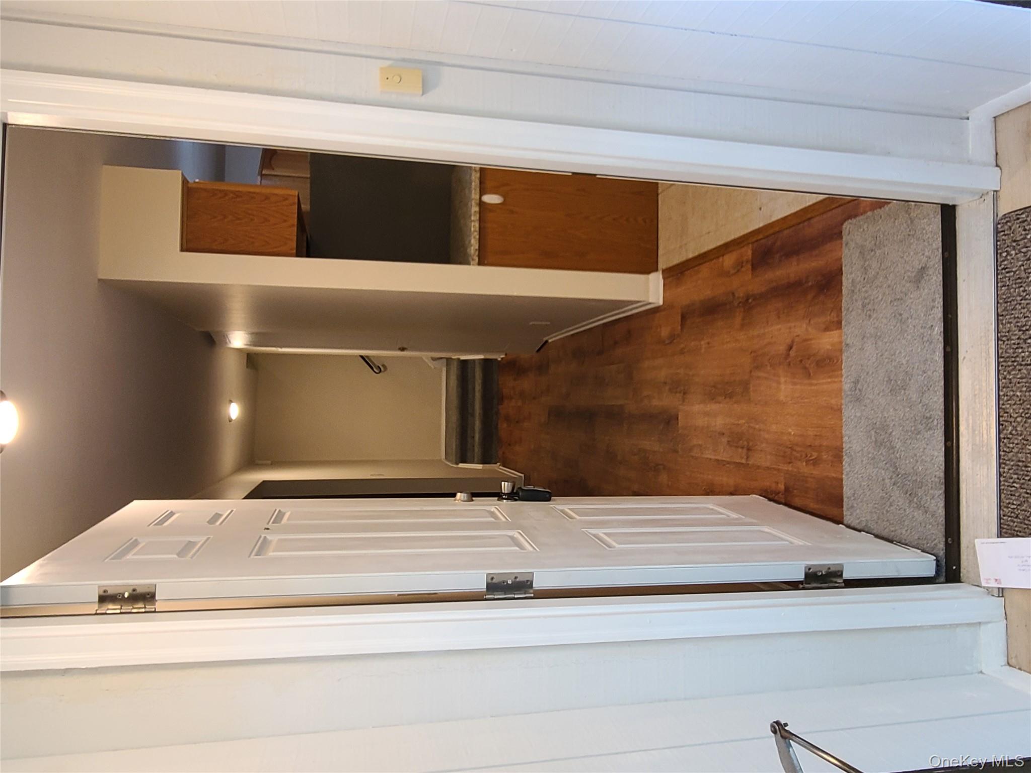 10 Oakwood Terrace # 18, New Windsor, NY 12553