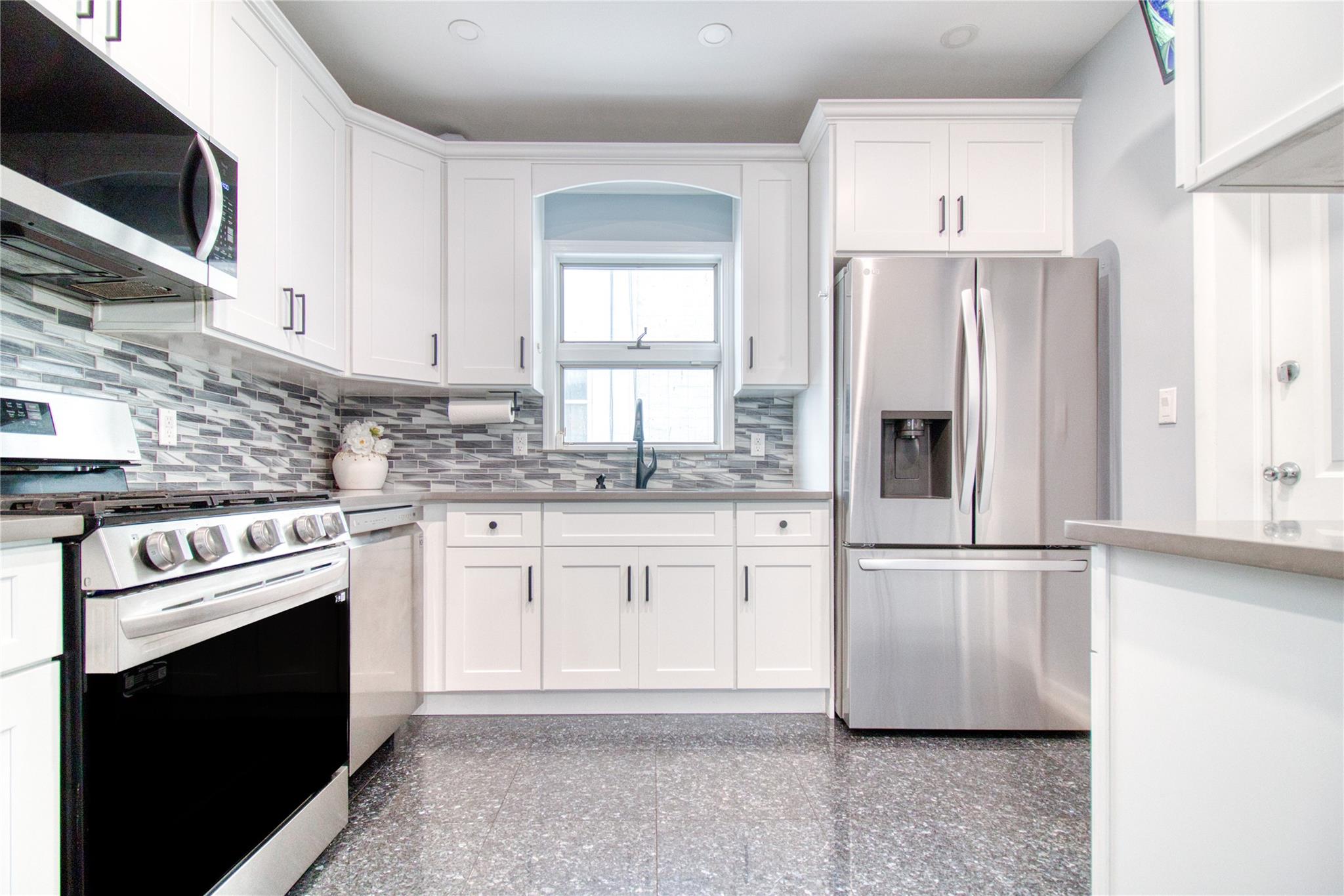 1925 Bay Ridge Avenue, Brooklyn, NY 11204