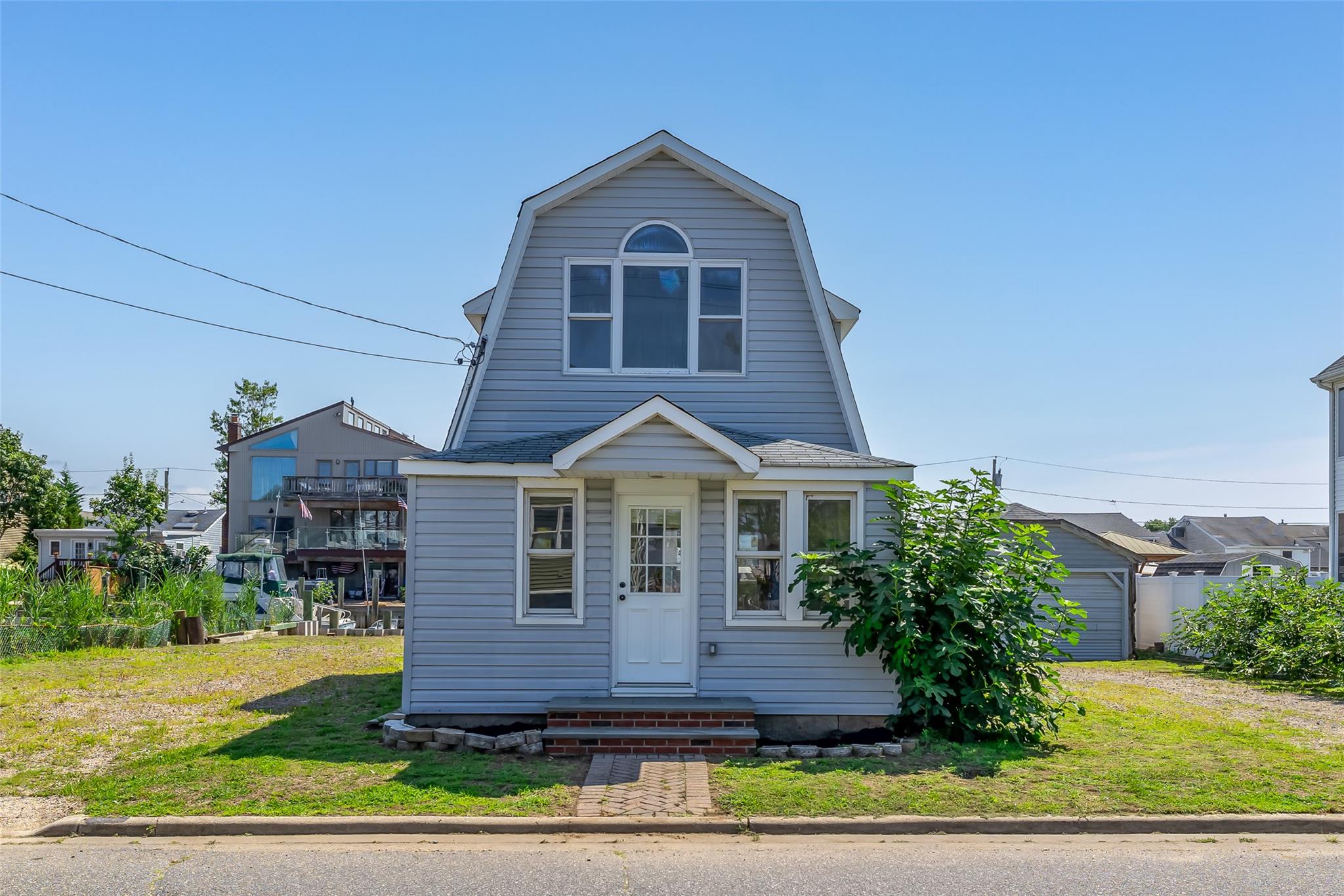 2601 Ocean Avenue, Seaford, NY 11783