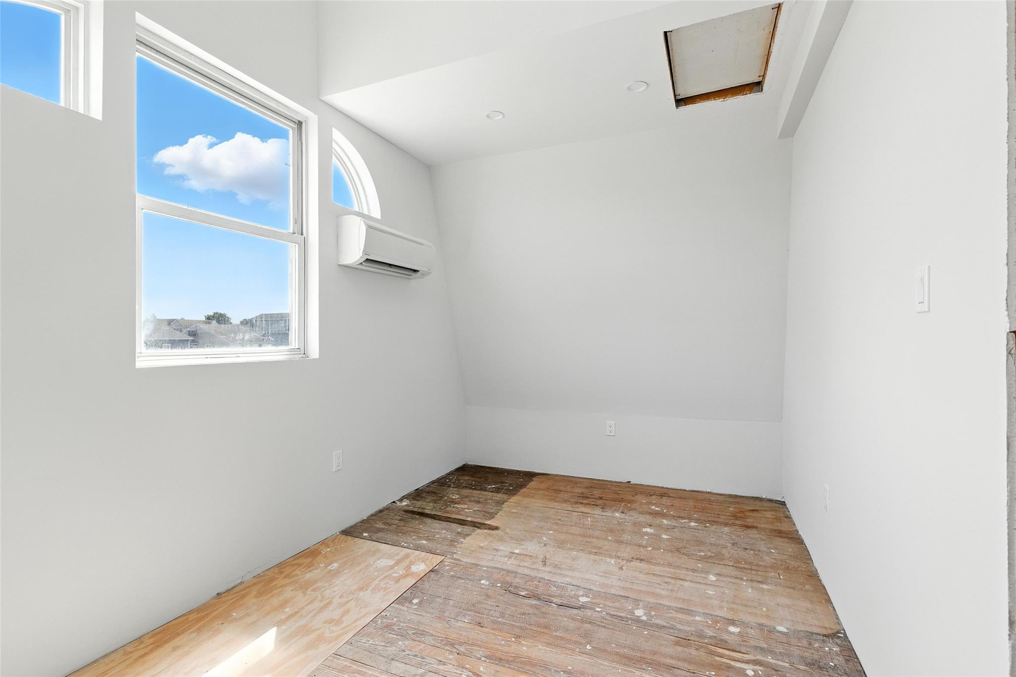 2601 Ocean Avenue, Seaford, NY 11783