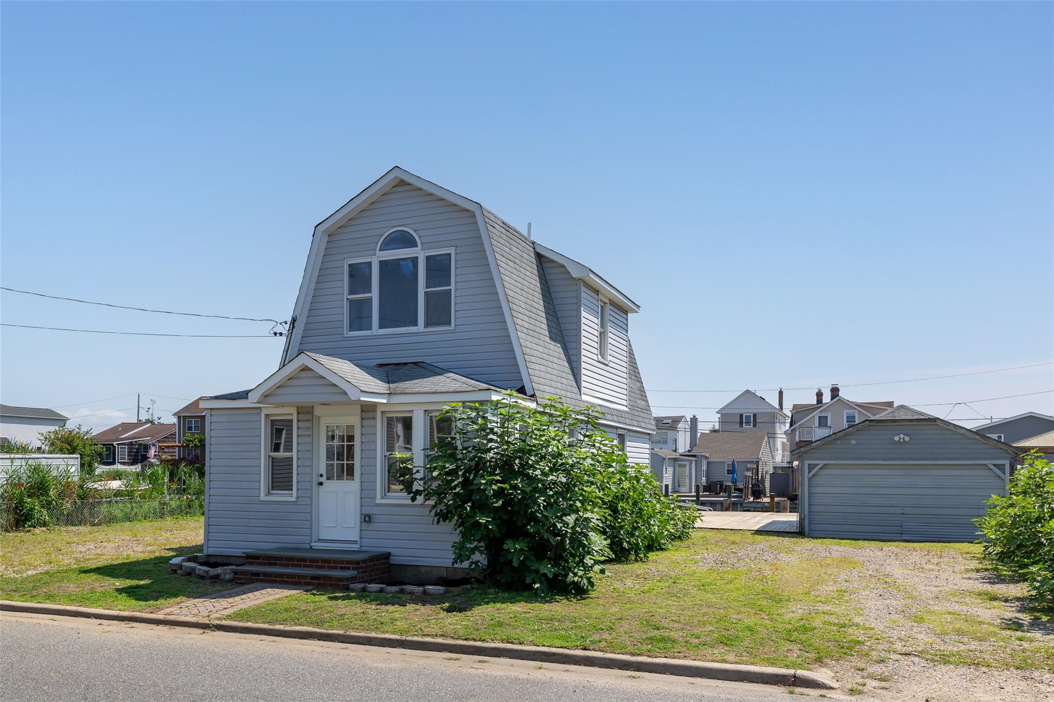 2601 Ocean Avenue, Seaford, NY 11783