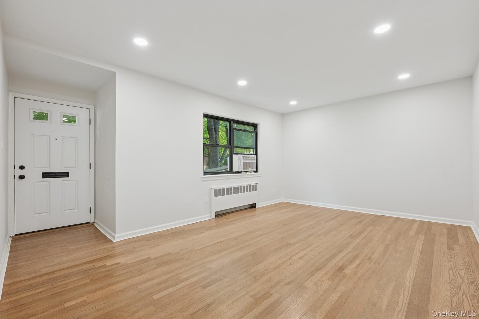 73-24 Springfield Boulevard # #039A1, Oakland Gardens, NY 11364