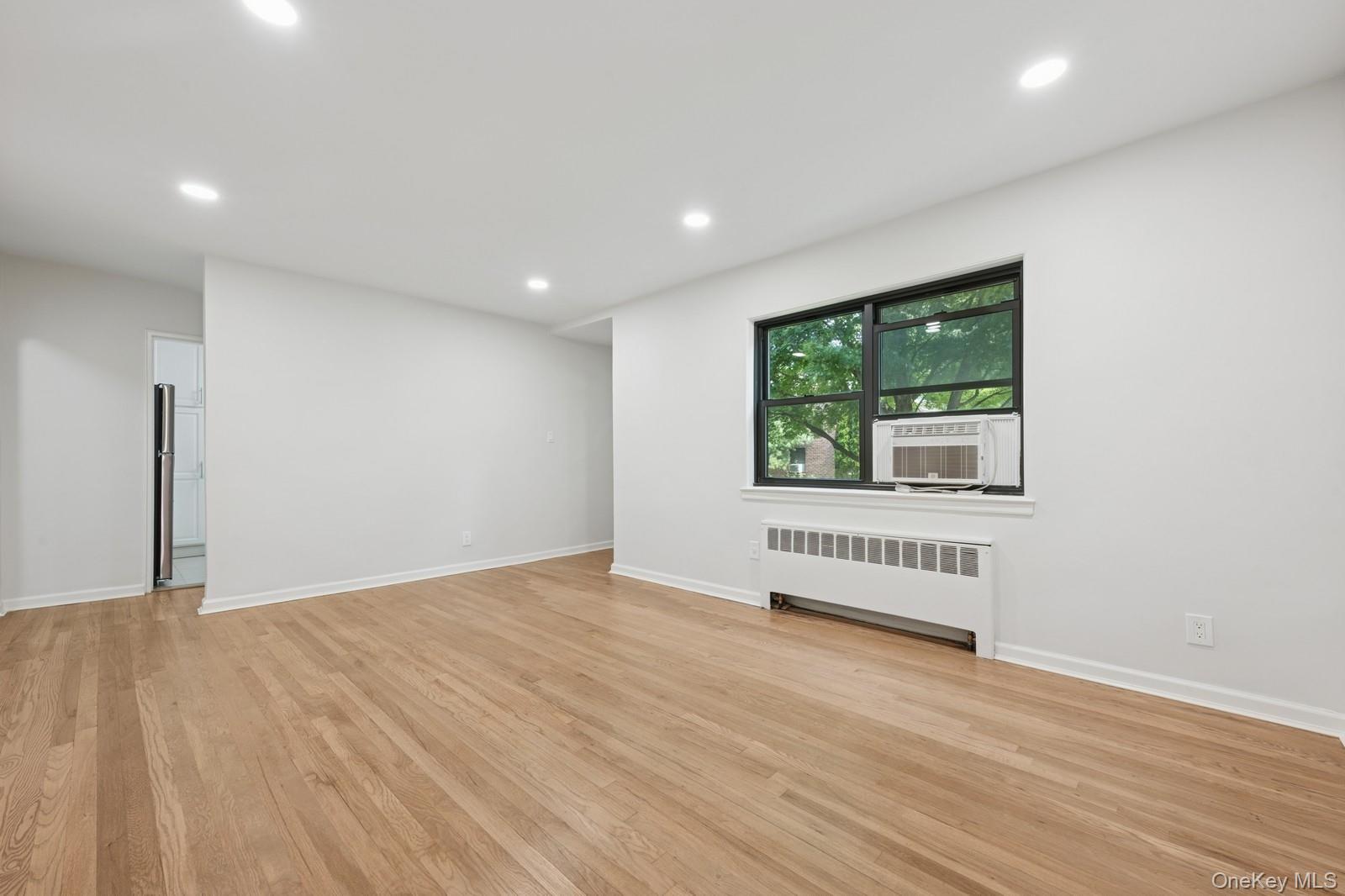 73-24 Springfield Boulevard # #039A1, Oakland Gardens, NY 11364