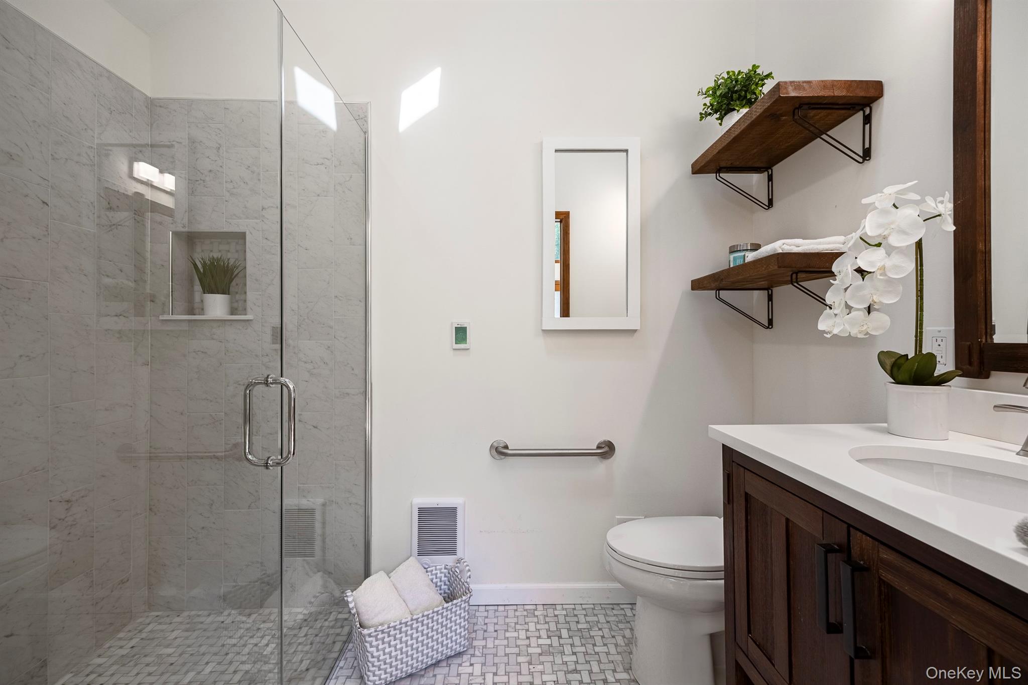 128 Newcut Road, Woodstock, NY 12498