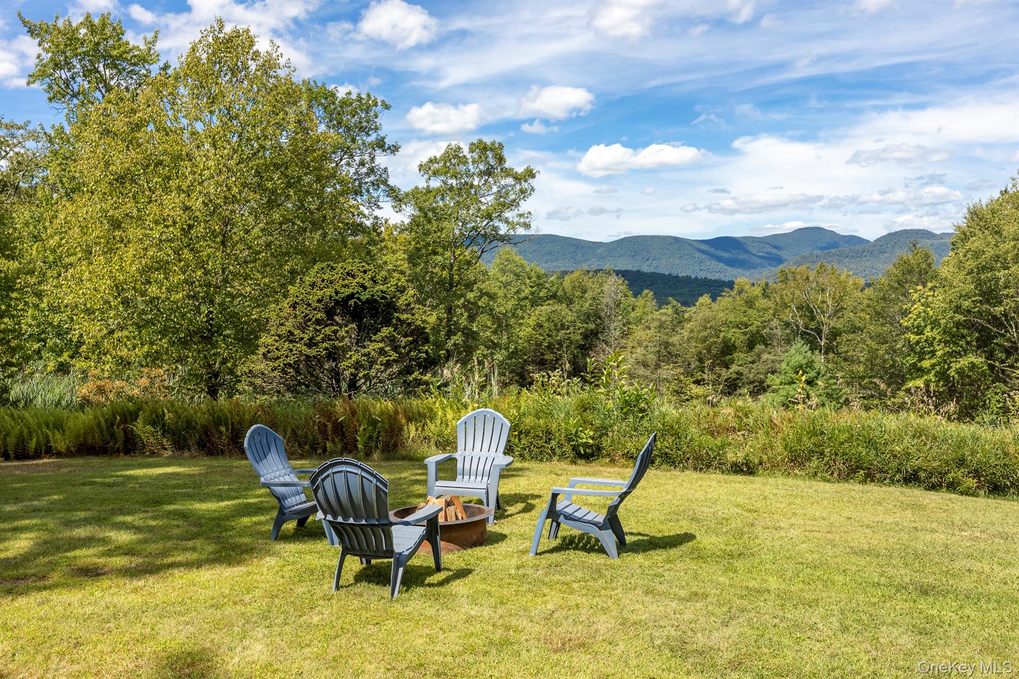 128 Newcut Road, Woodstock, NY 12498