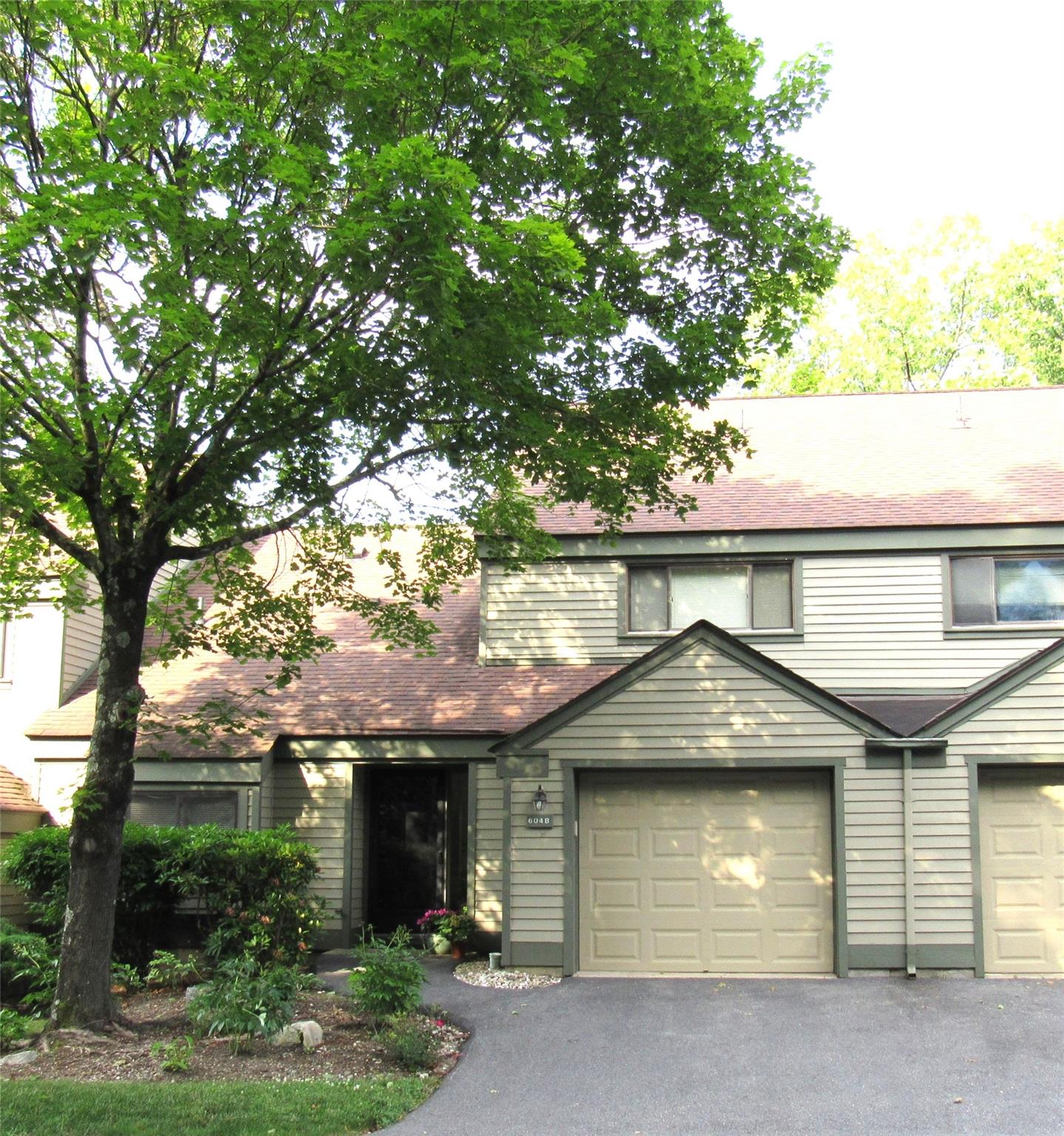 604 Heritage Hills # B, Somers, NY 10589