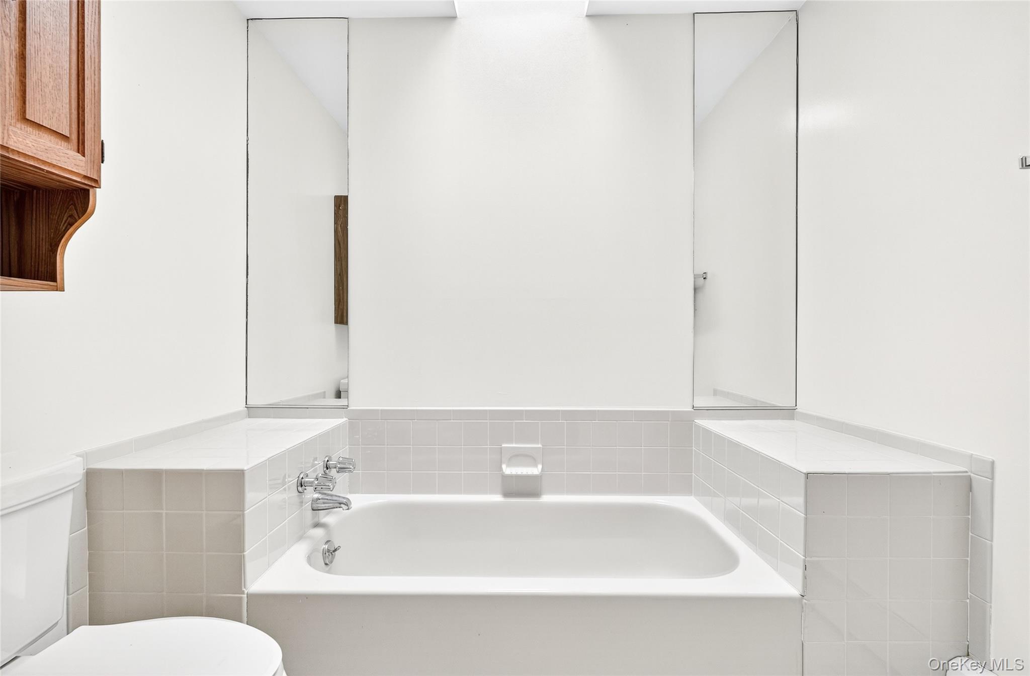 12 Brooke Hollow Court, Ossining, NY 10562