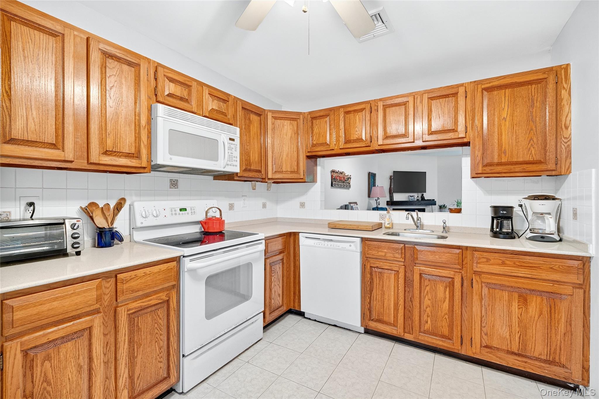 12 Brooke Hollow Court, Ossining, NY 10562