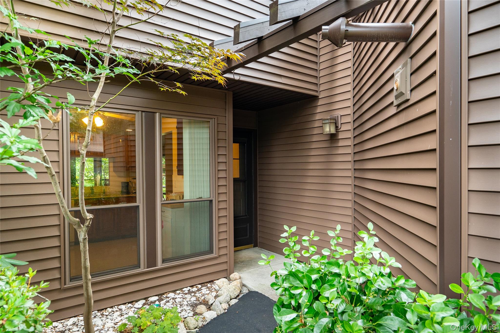 12 Brooke Hollow Court, Ossining, NY 10562