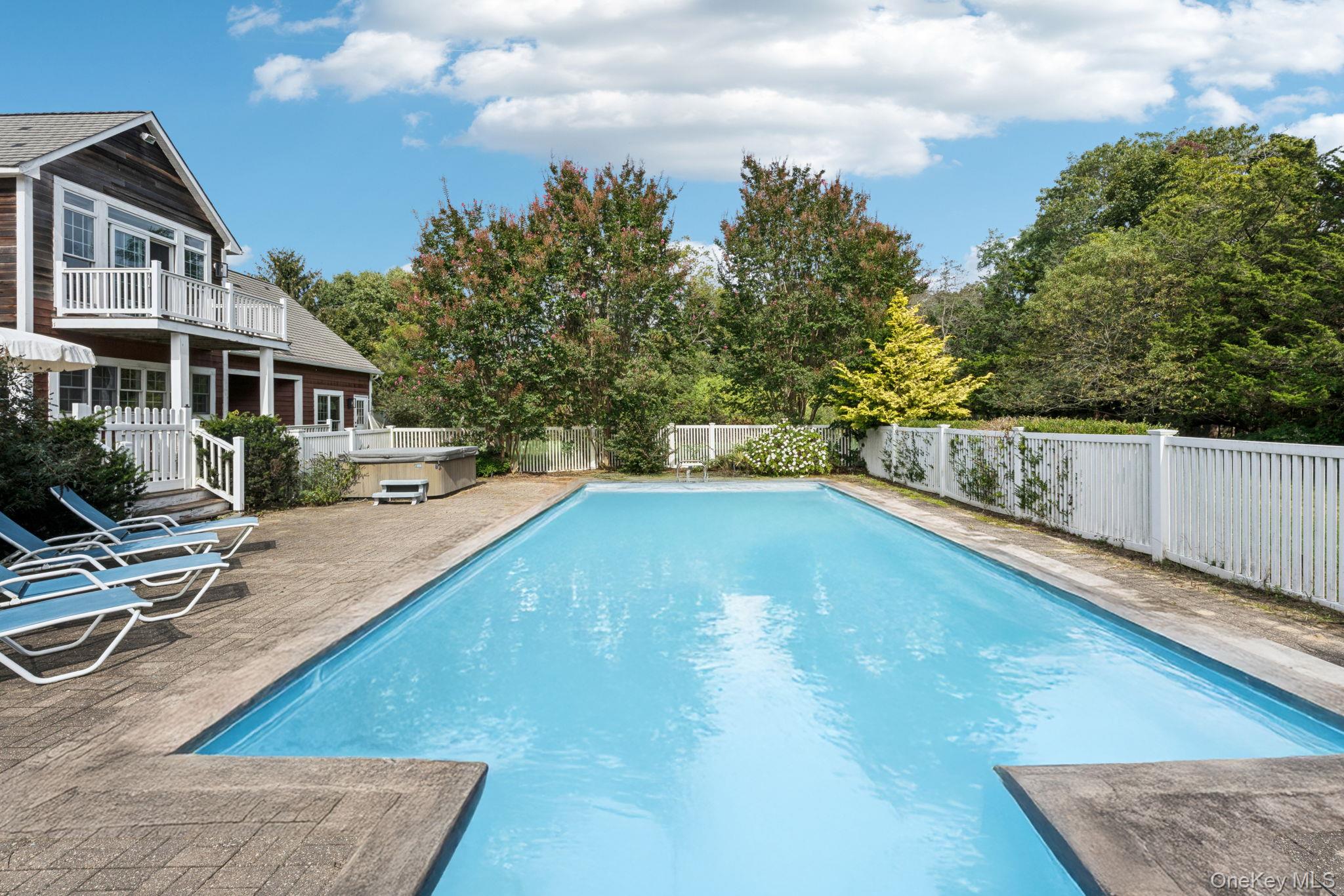 12 Laila Lane, Remsenburg, NY 11960