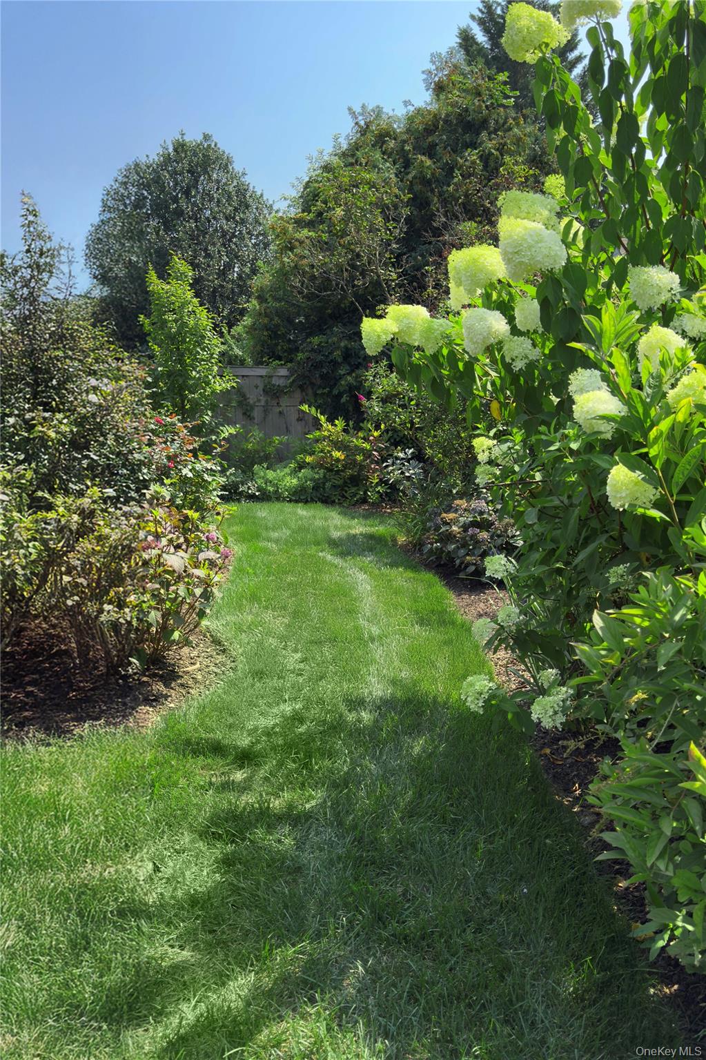 23 Seneca Street, Dobbs Ferry, NY 10522