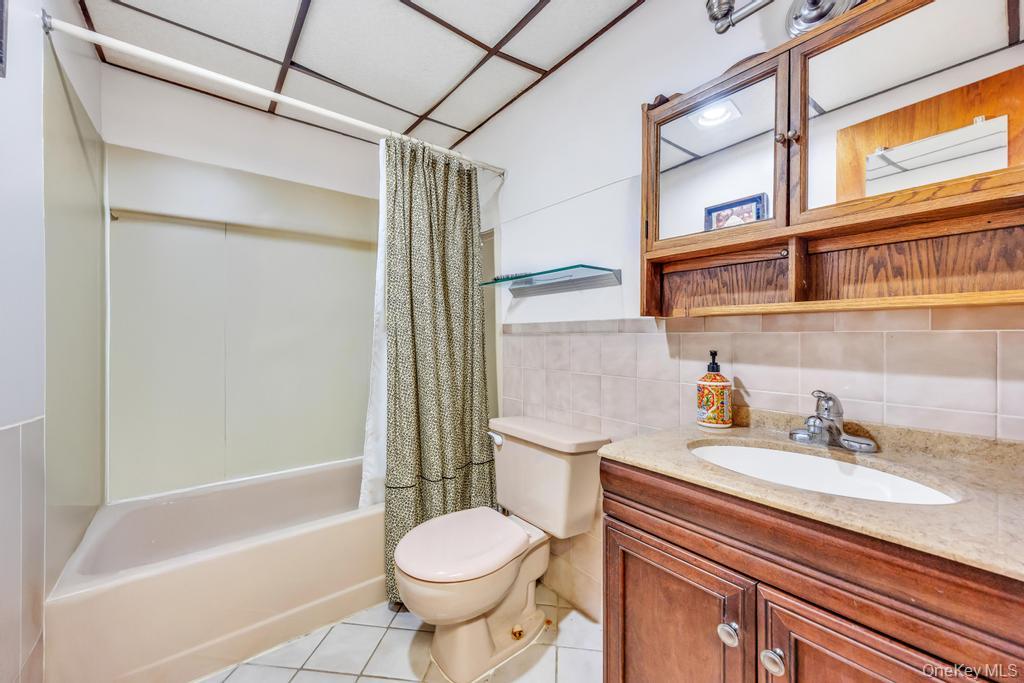 265 Starke Avenue, East Meadow, NY 11554