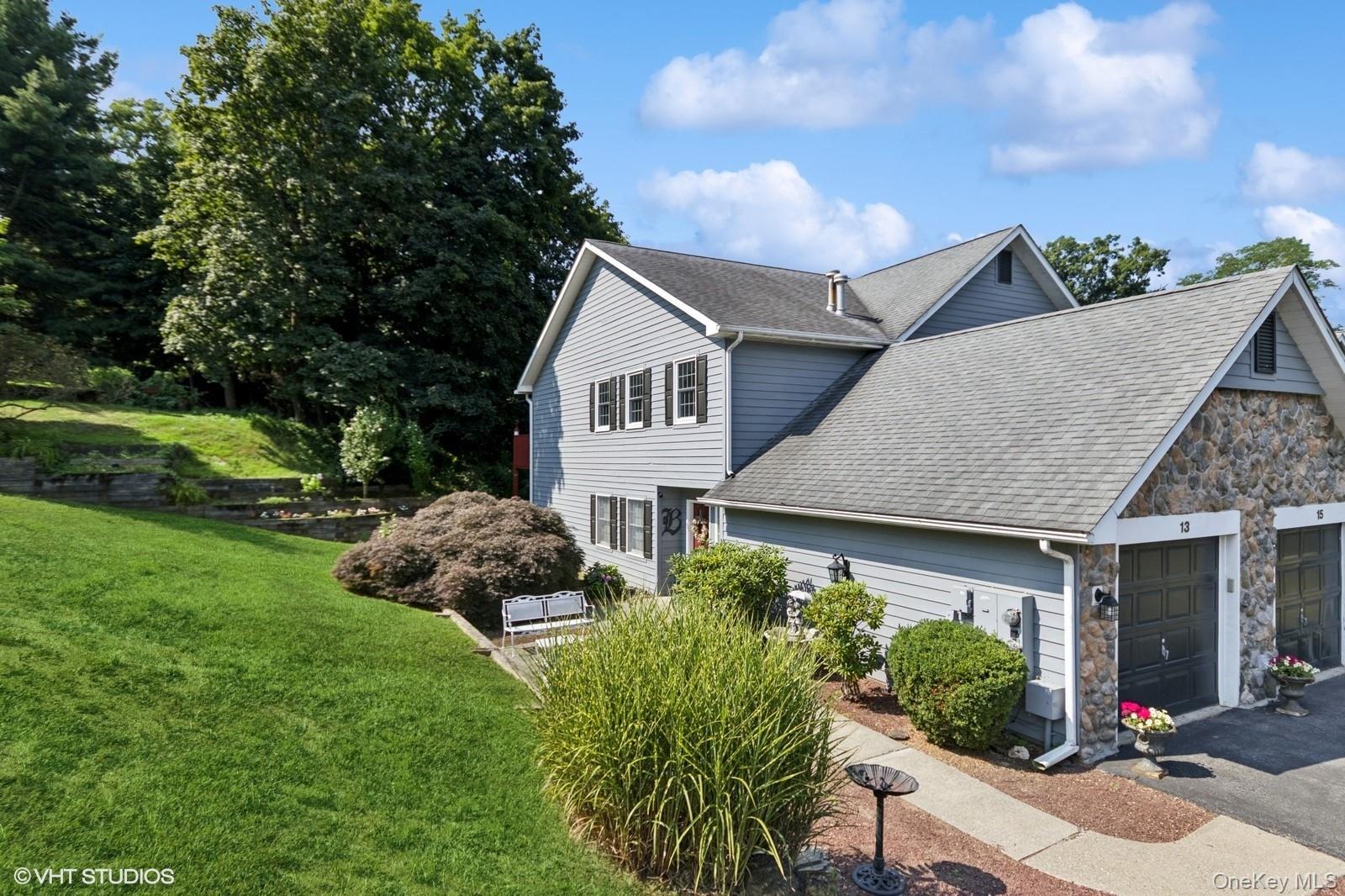13 Lamplight Street, Beacon, NY 12508