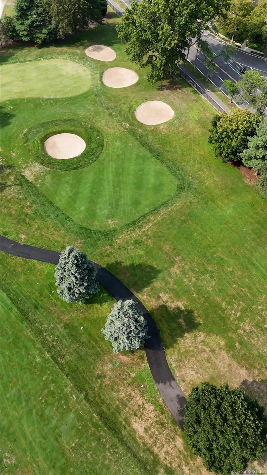 642 Salisbury Park Drive, Westbury, NY 11590