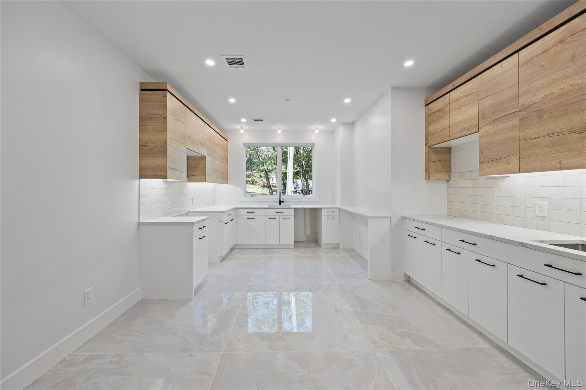 45 Grove Street # 111, Monsey, NY 10952