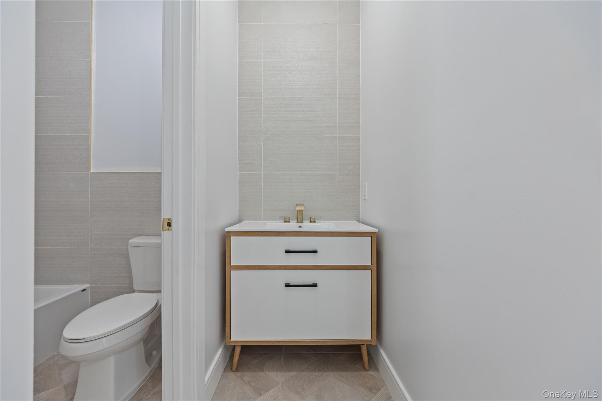 45 Grove Street # 111, Monsey, NY 10952