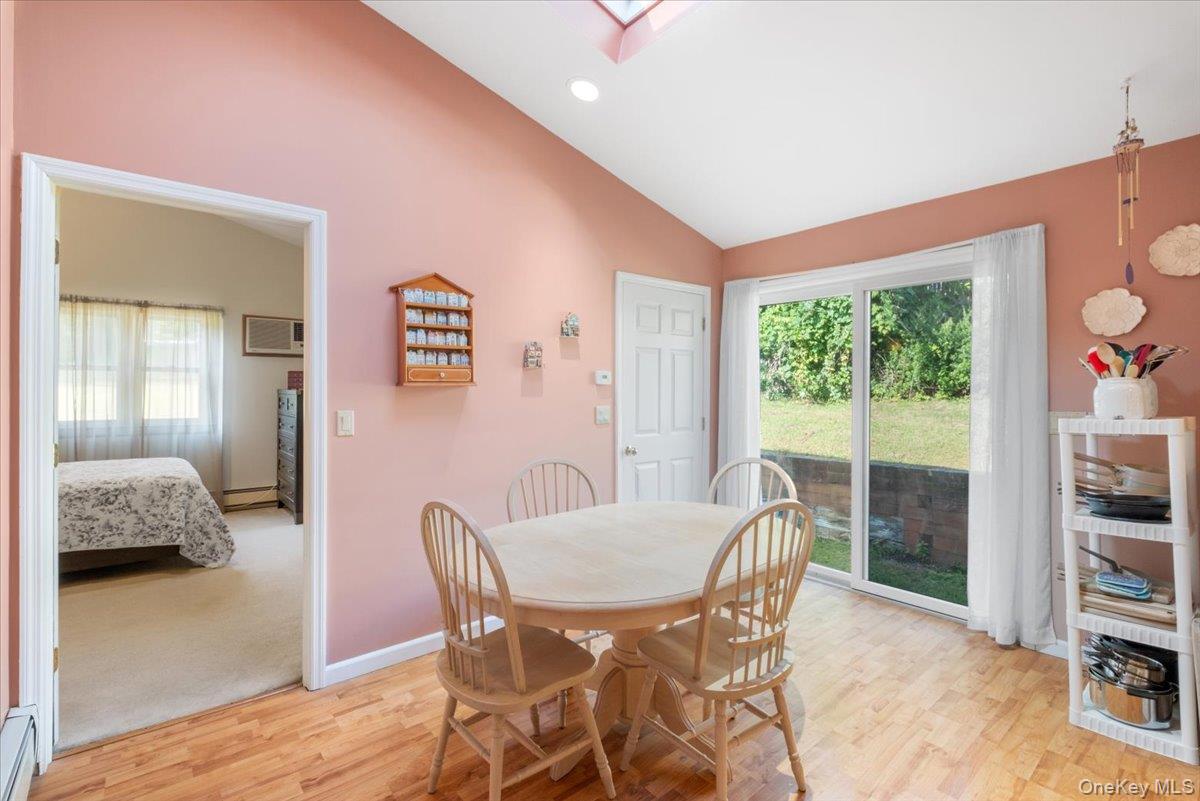 5 Spruce Street, Lake Peekskill, NY 10537