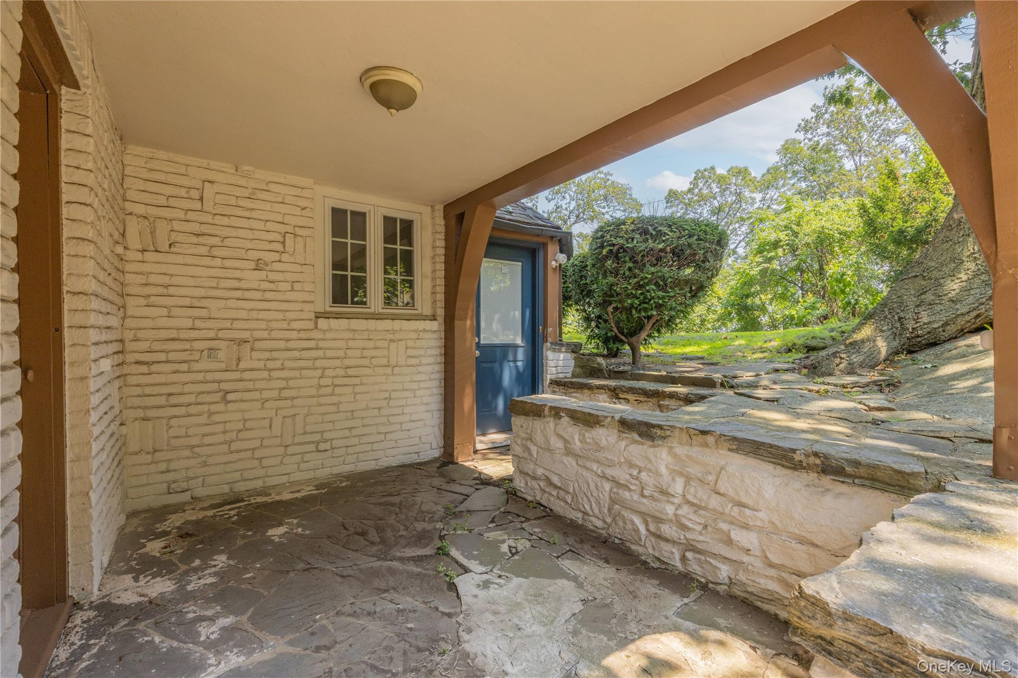 4 Bobolink Place, Yonkers, NY 10701