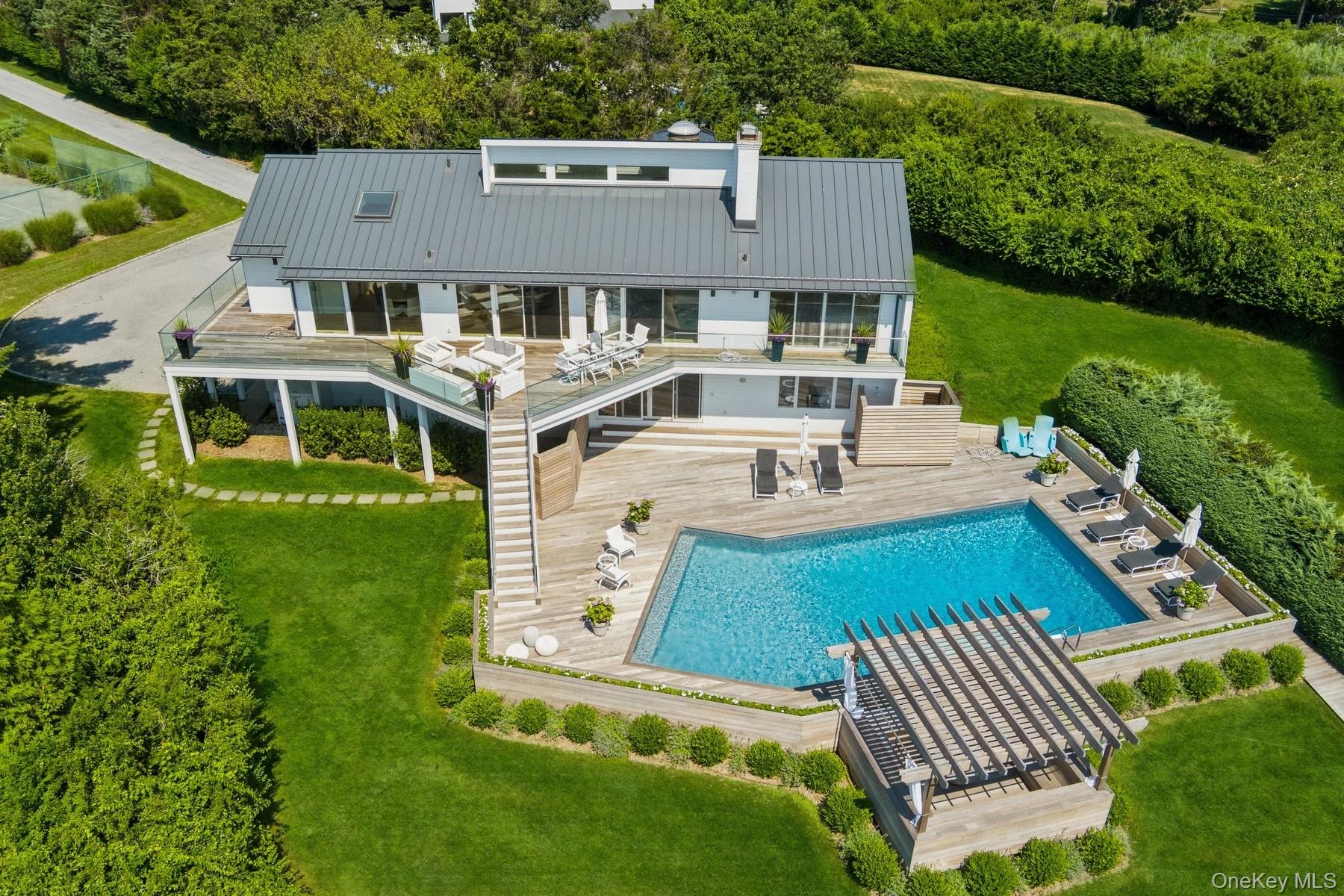 30 Tanners Neck Lane, Westhampton, NY 11977