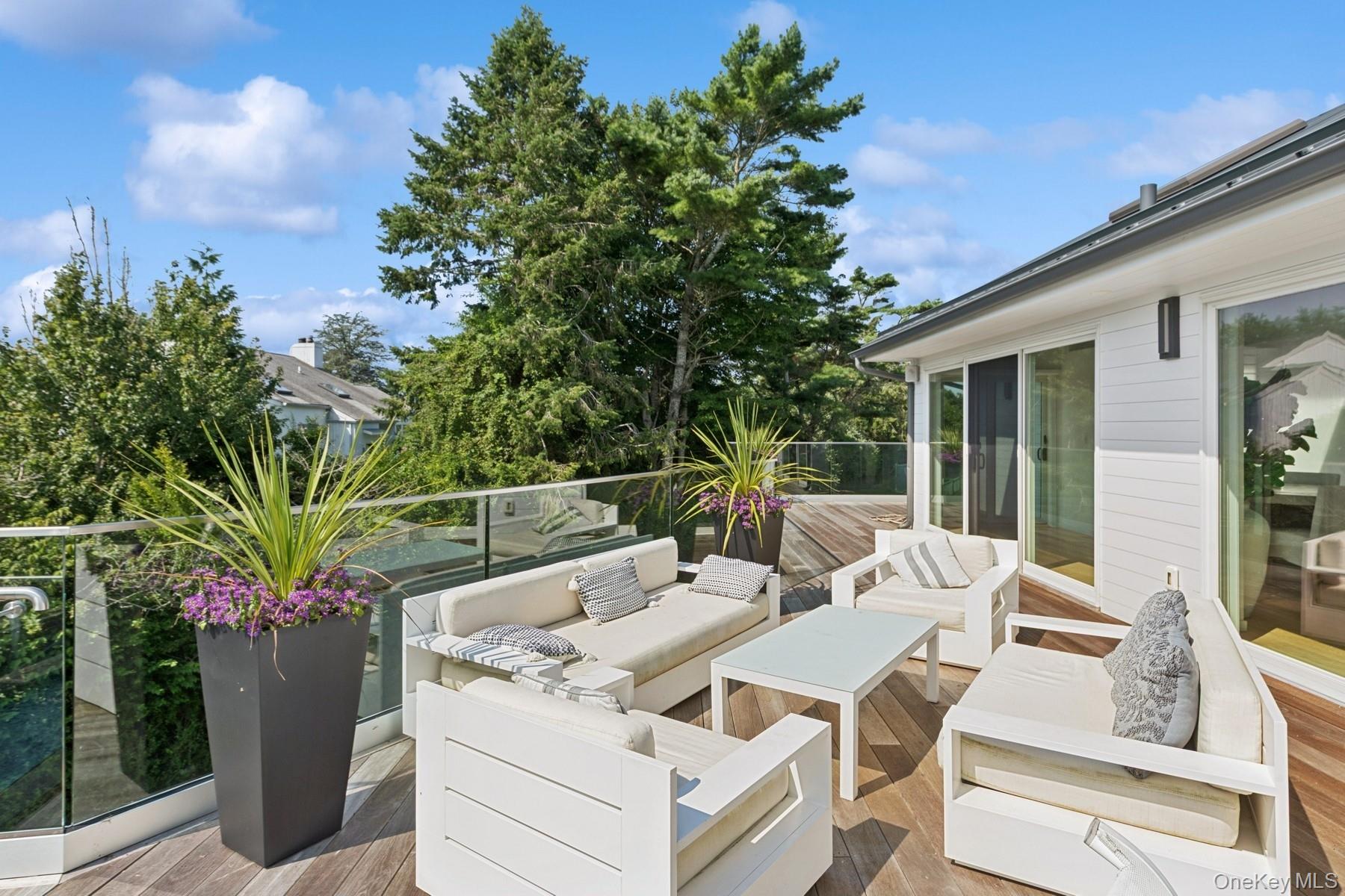 30 Tanners Neck Lane, Westhampton, NY 11977