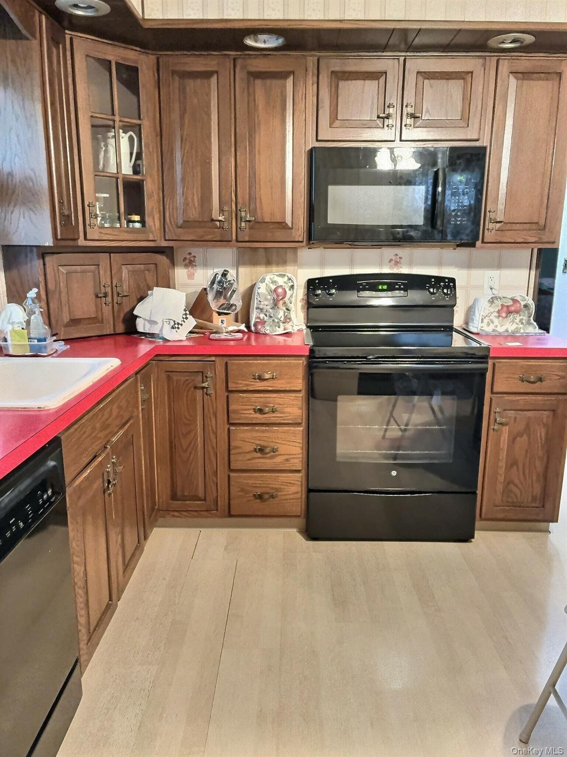 4 Robert Lane, Wappingers Falls, NY 12590