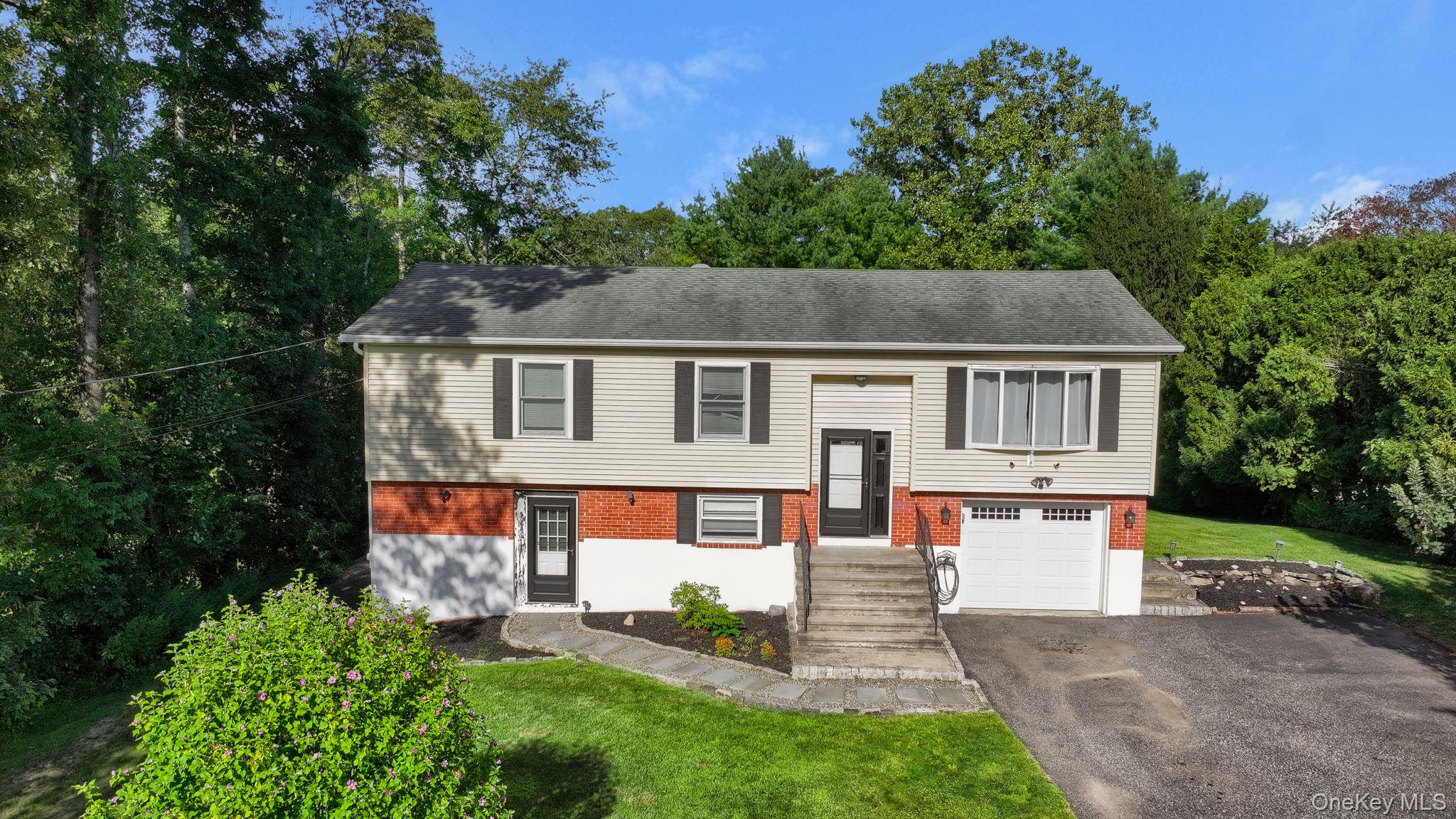 128 Kentview Drive, Carmel, NY 10512