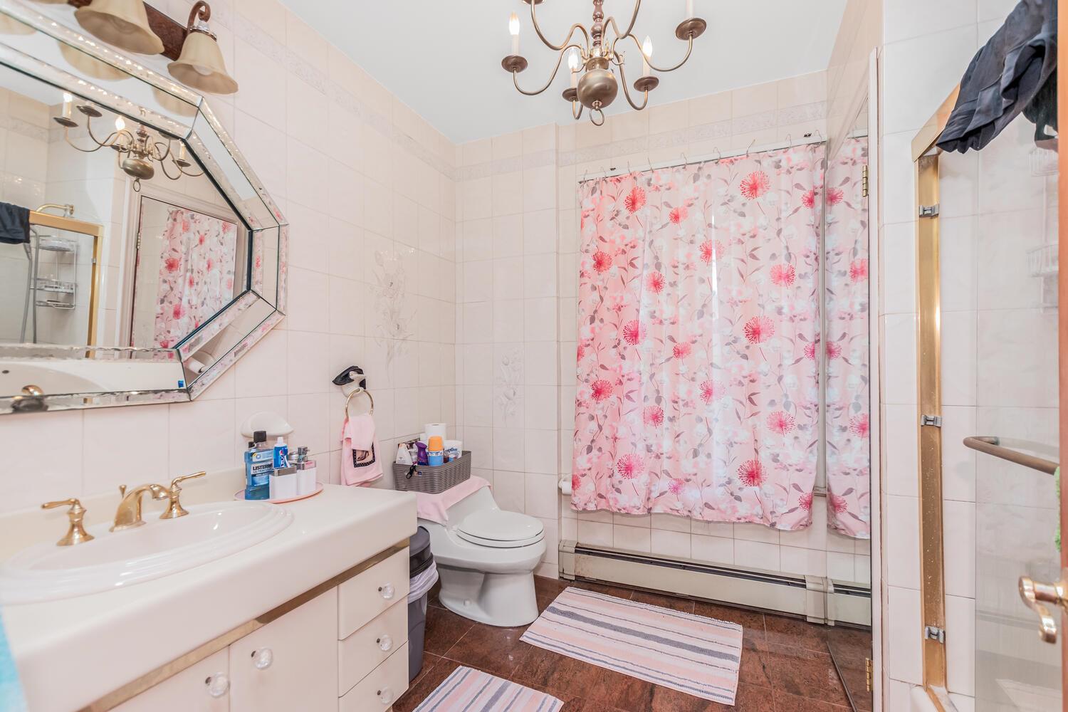 7 Elaine Terrace, Yonkers, NY 10701