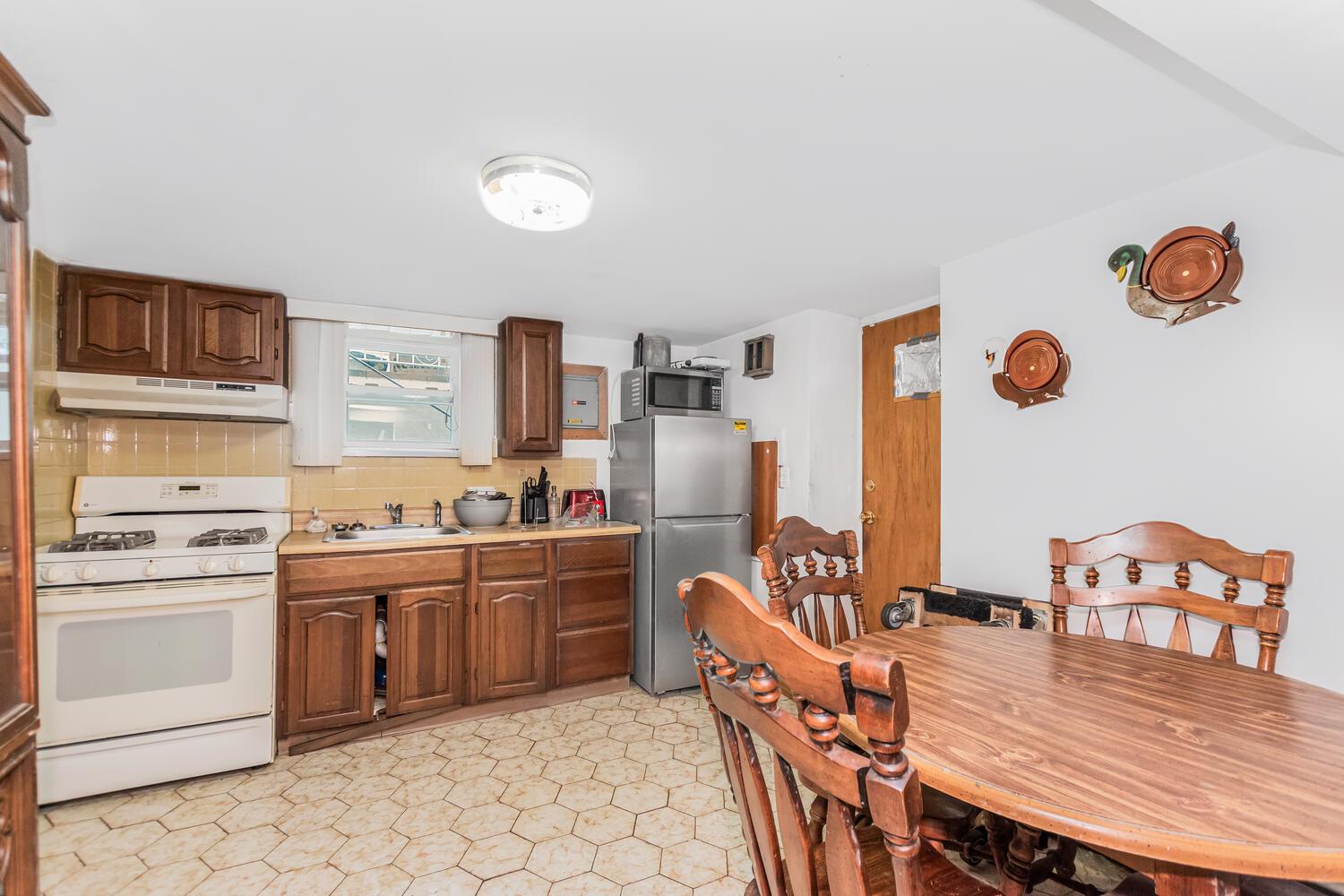 7 Elaine Terrace, Yonkers, NY 10701