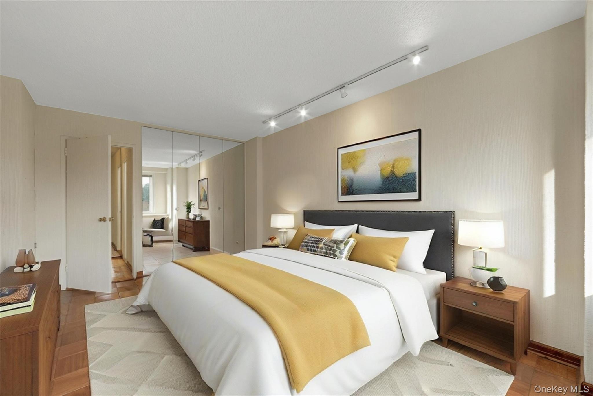 401 E 86 # 8D, New York (Manhattan), NY 10028