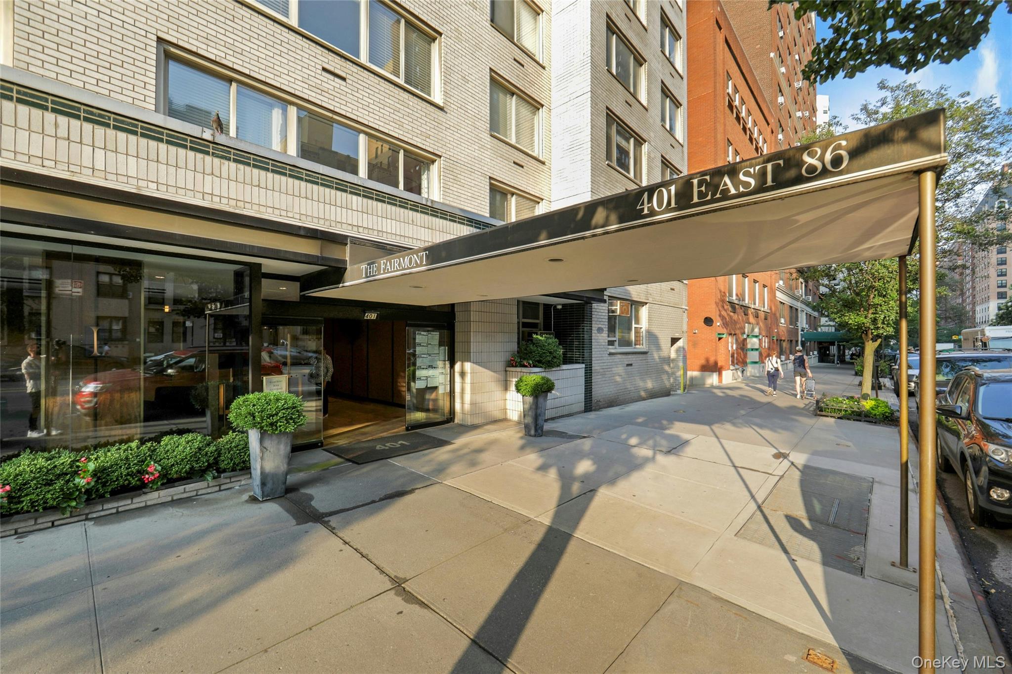 401 E 86 # 8D, New York (Manhattan), NY 10028