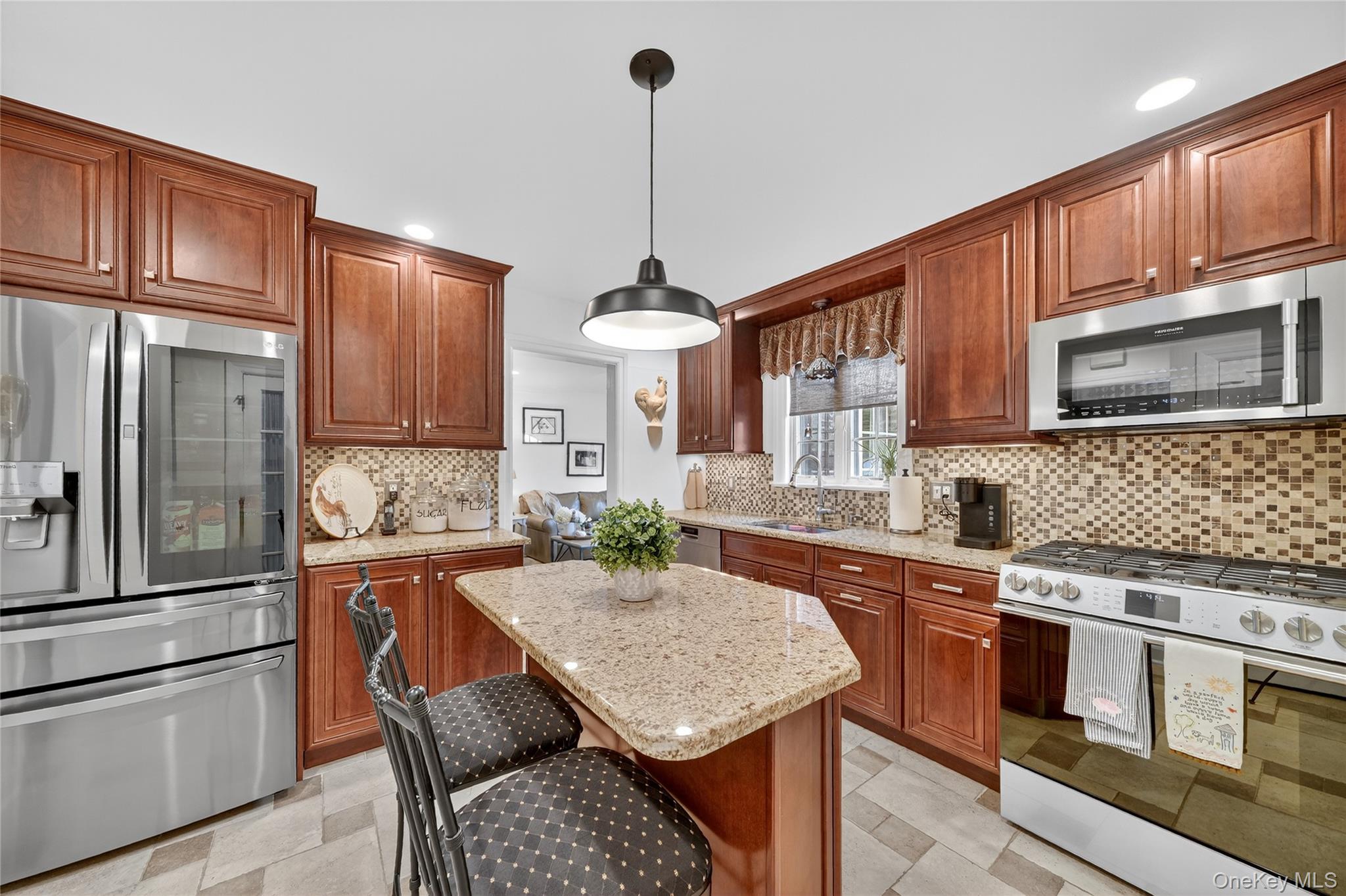 23 W Glen Avenue, Port Chester, NY 10573