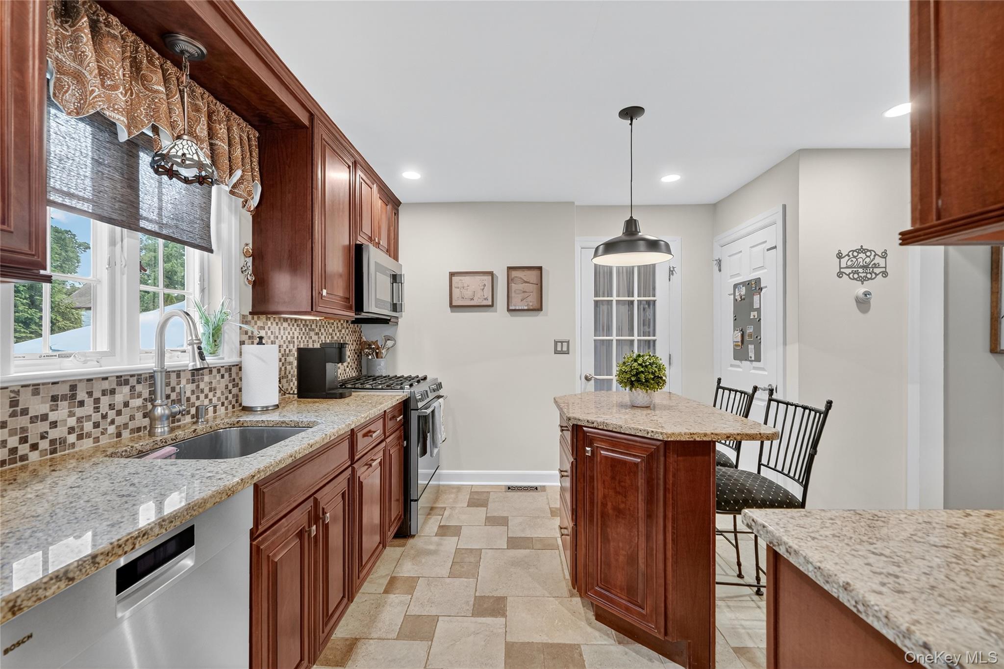 23 W Glen Avenue, Port Chester, NY 10573