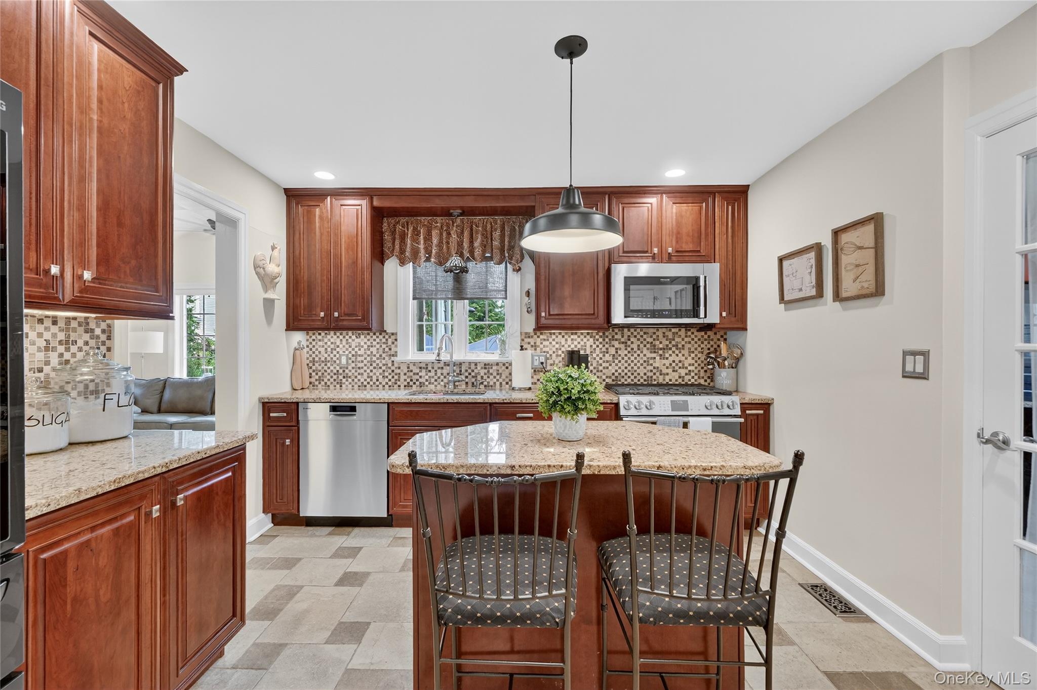 23 W Glen Avenue, Port Chester, NY 10573