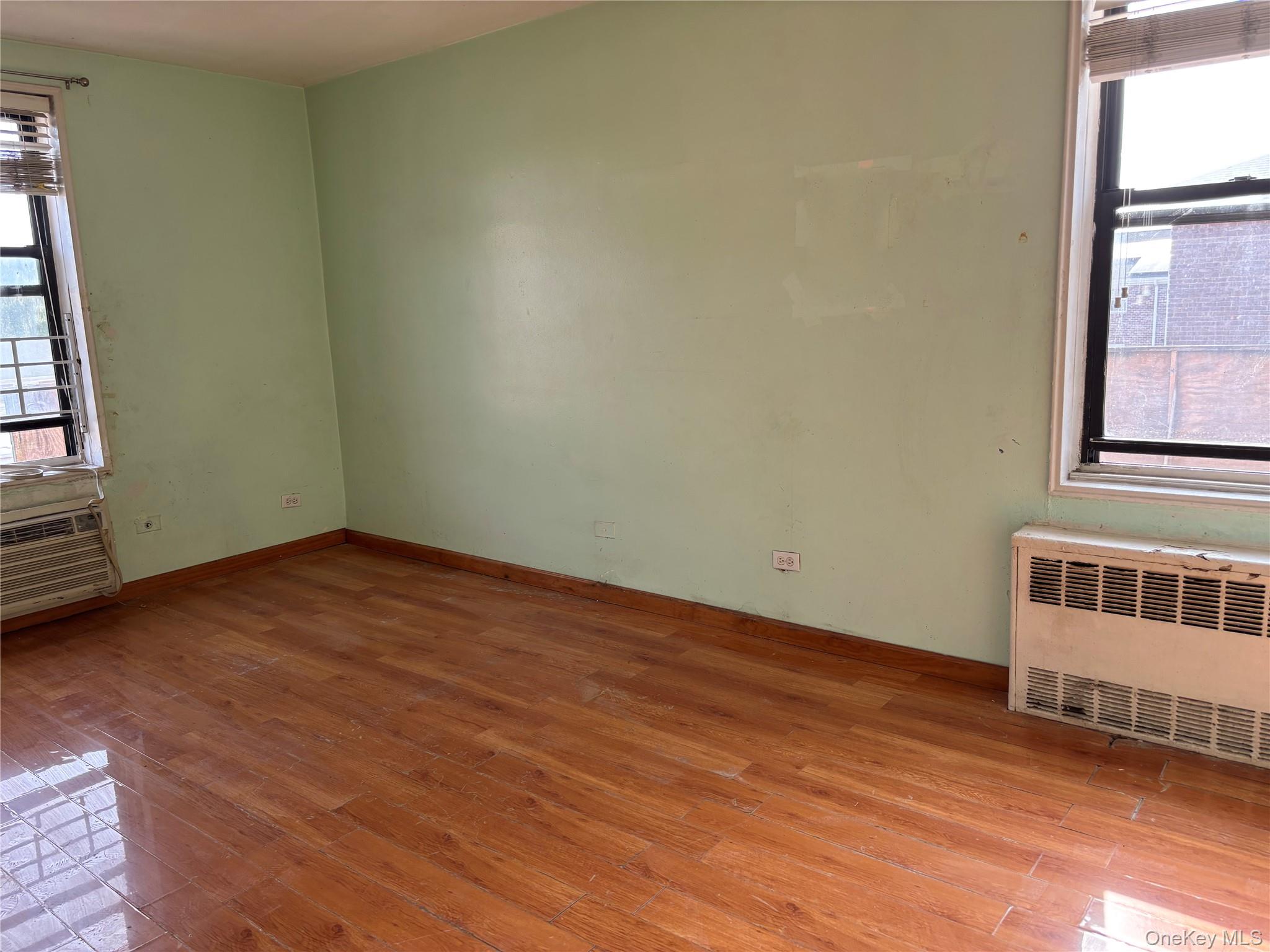 15272 Melbourne Avenue # 1B, Flushing, NY 11367