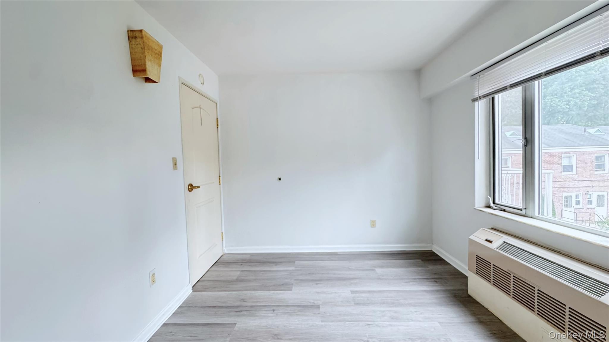 64-34 Grand Central Parkway # 3D, Forest Hills, NY 11375