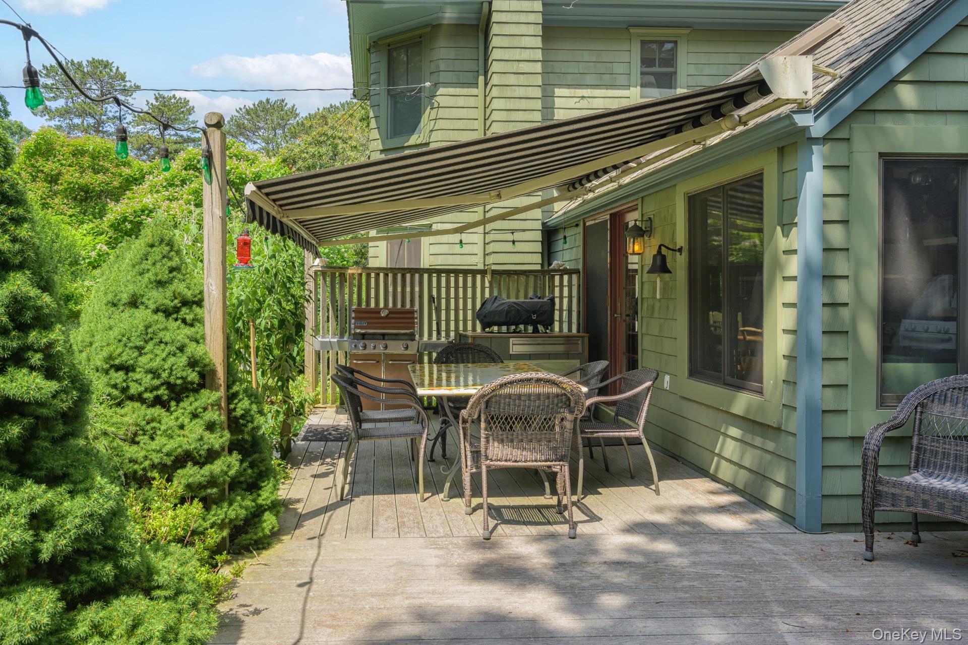 153 Ponquogue Avenue, Hampton Bays, NY 11946