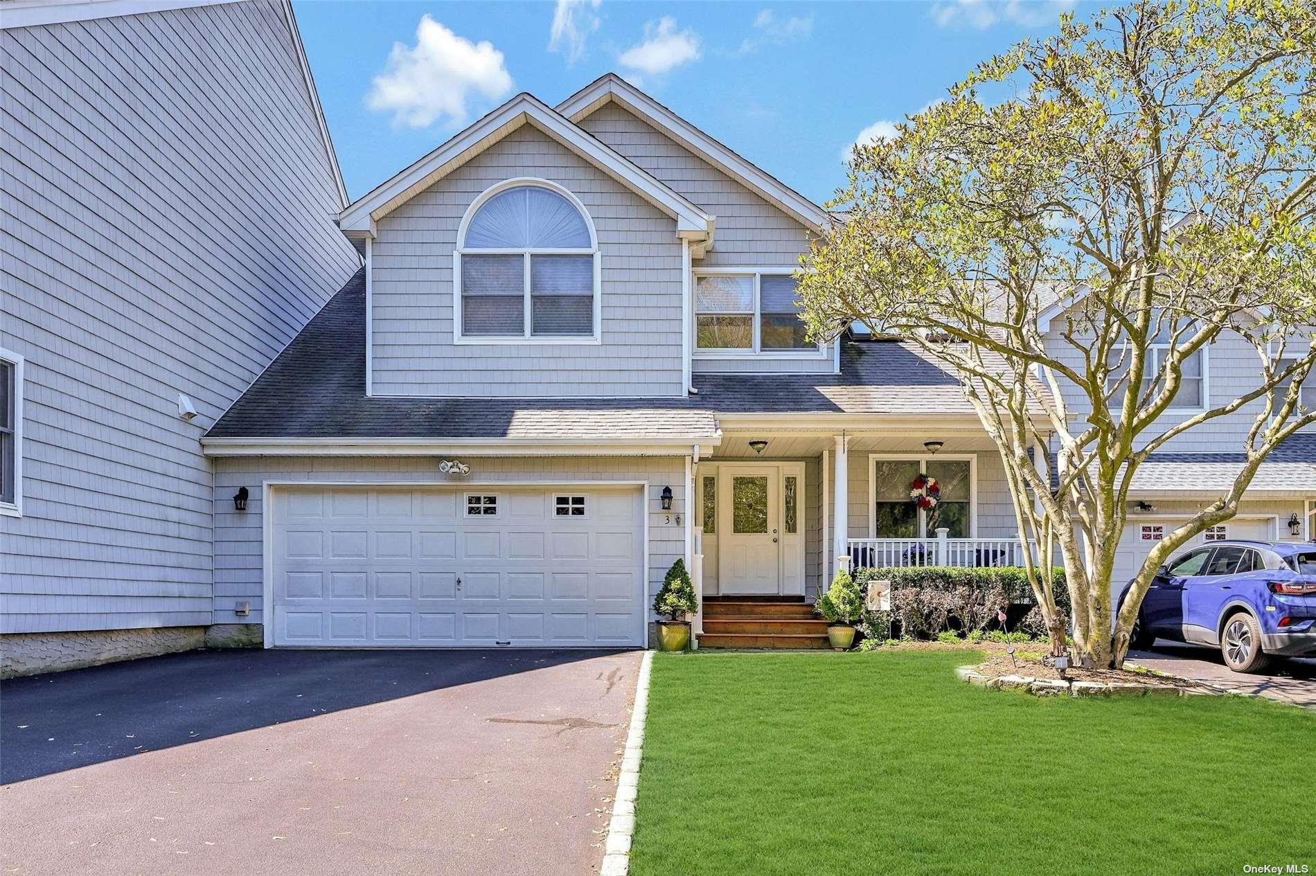 3 Crescent Court # 3, Centerport, NY 11721