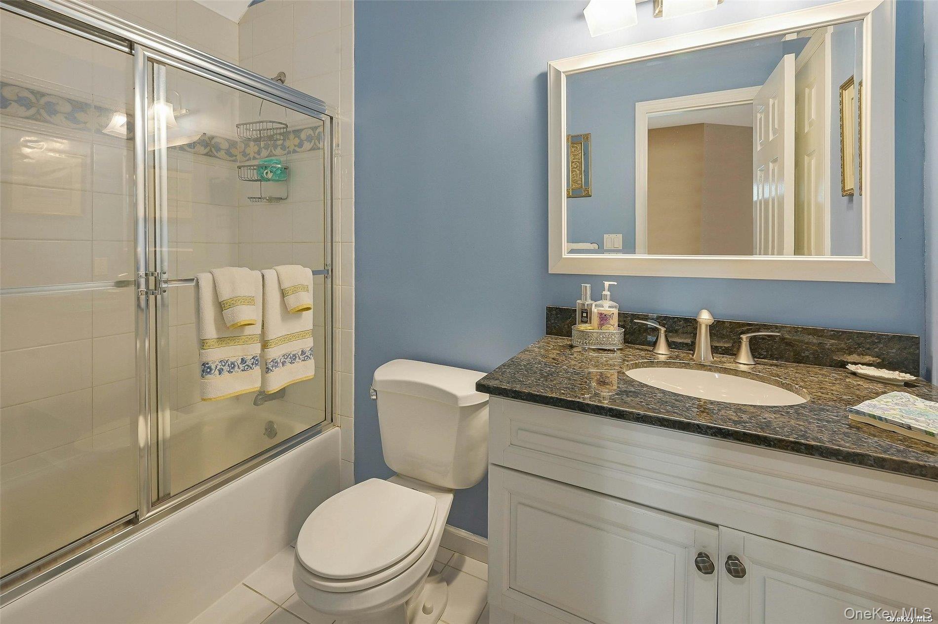 3 Crescent Court # 3, Centerport, NY 11721