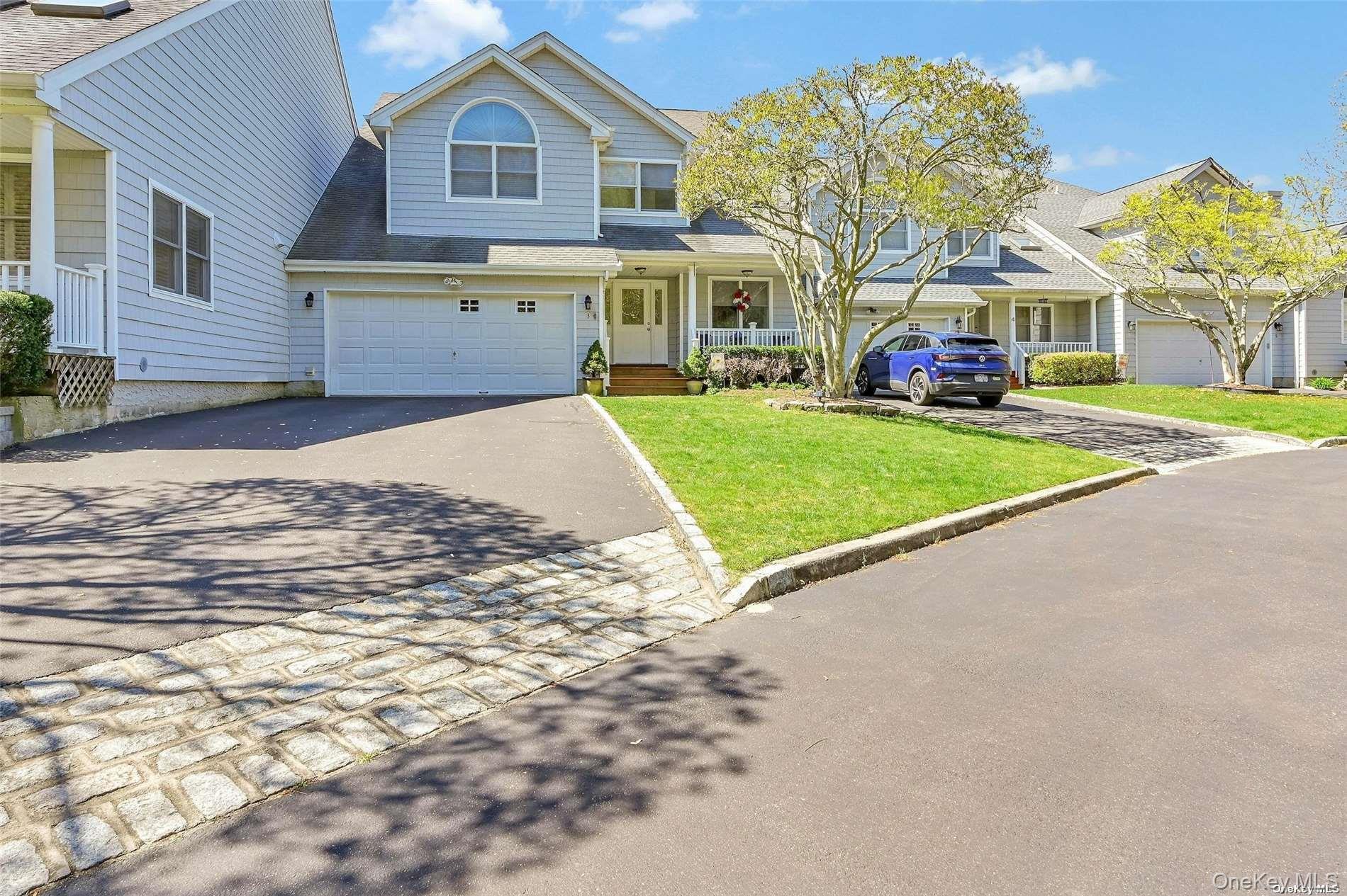 3 Crescent Court # 3, Centerport, NY 11721