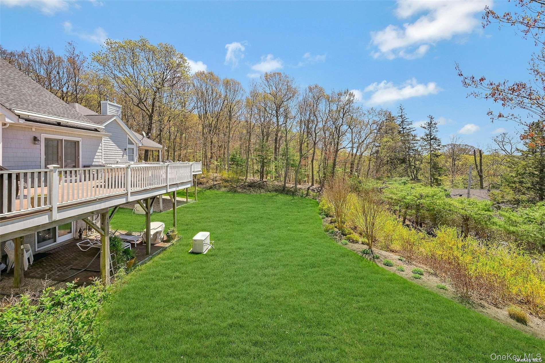 3 Crescent Court # 3, Centerport, NY 11721