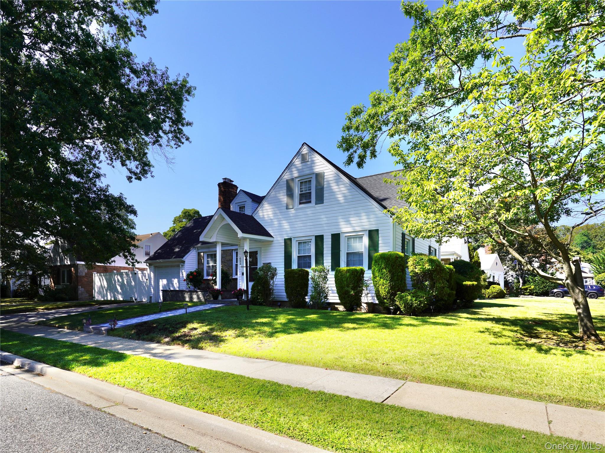 495 Emerson Avenue, Baldwin, NY 11510