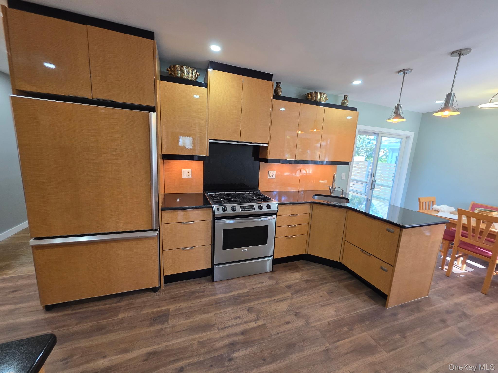 2711 W Alder Road, Bellmore, NY 11710